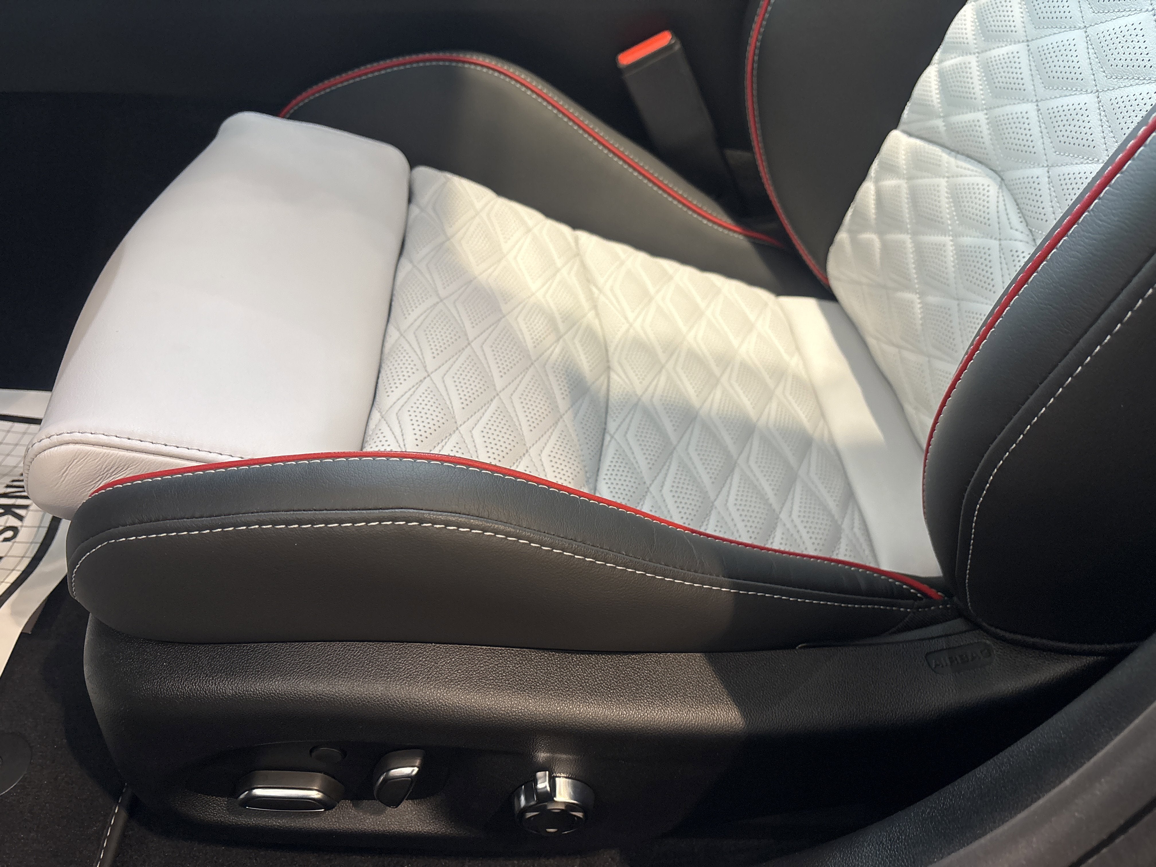 2026 Cadillac CT4-V V-Series Blackwing