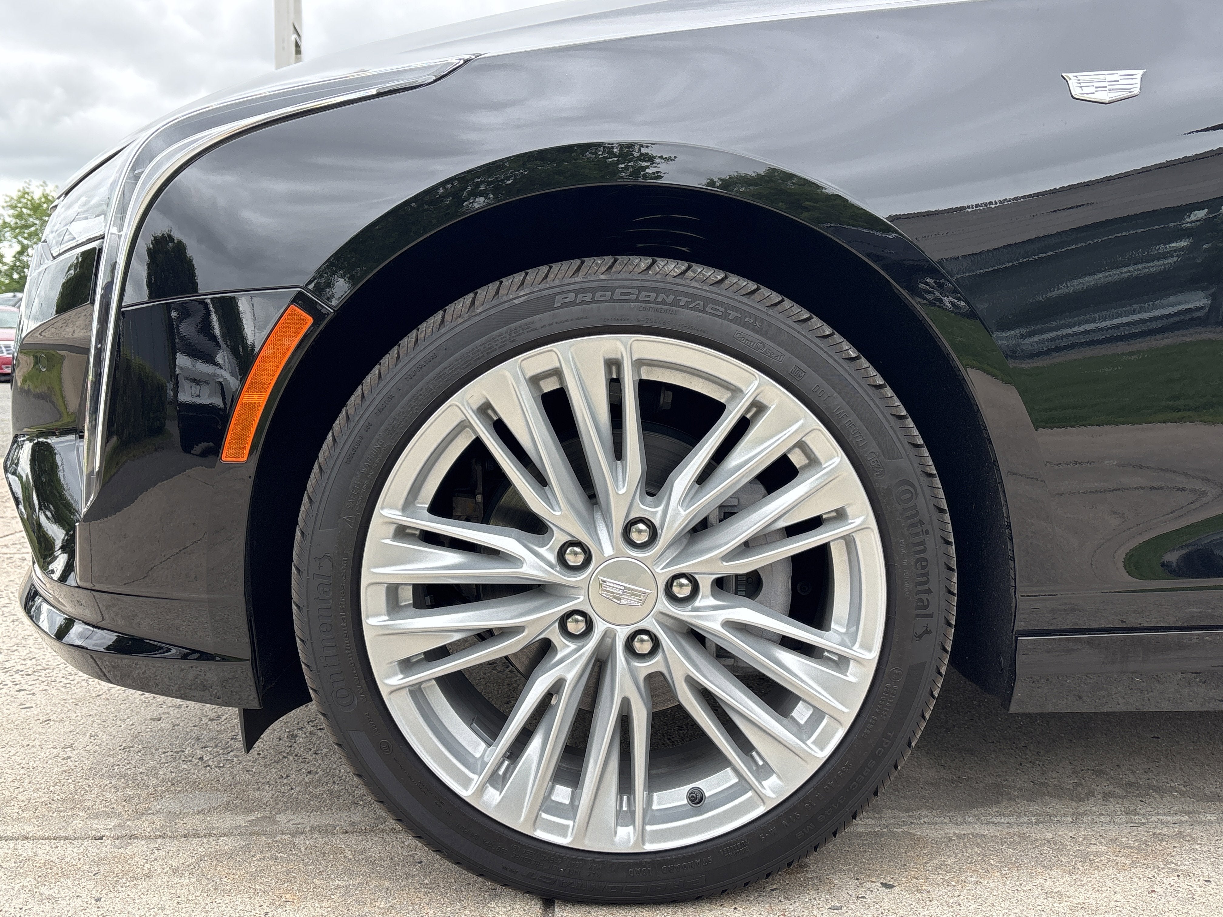 2025 Cadillac CT4 Premium Luxury