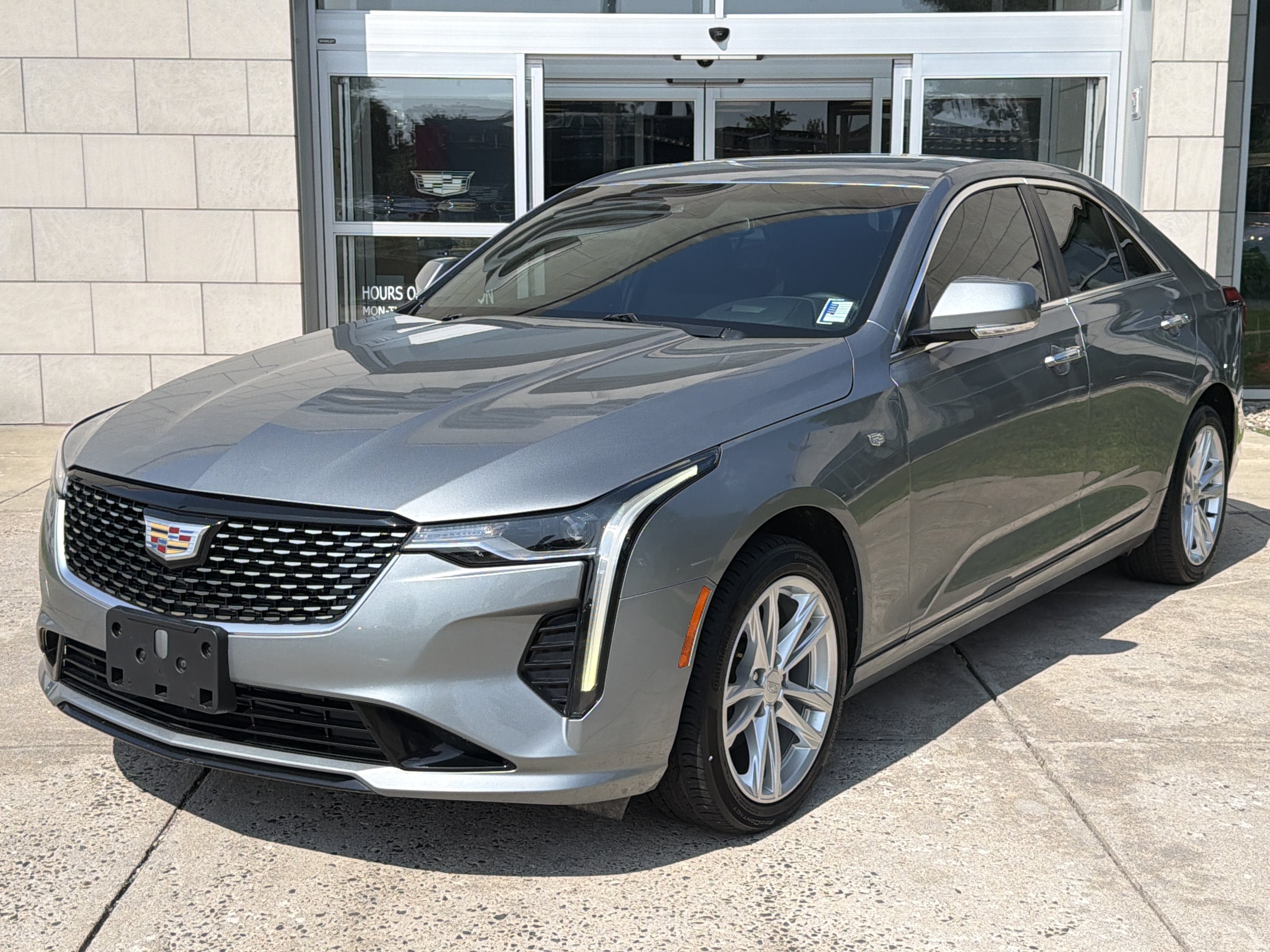 2023 Cadillac CT4 Luxury