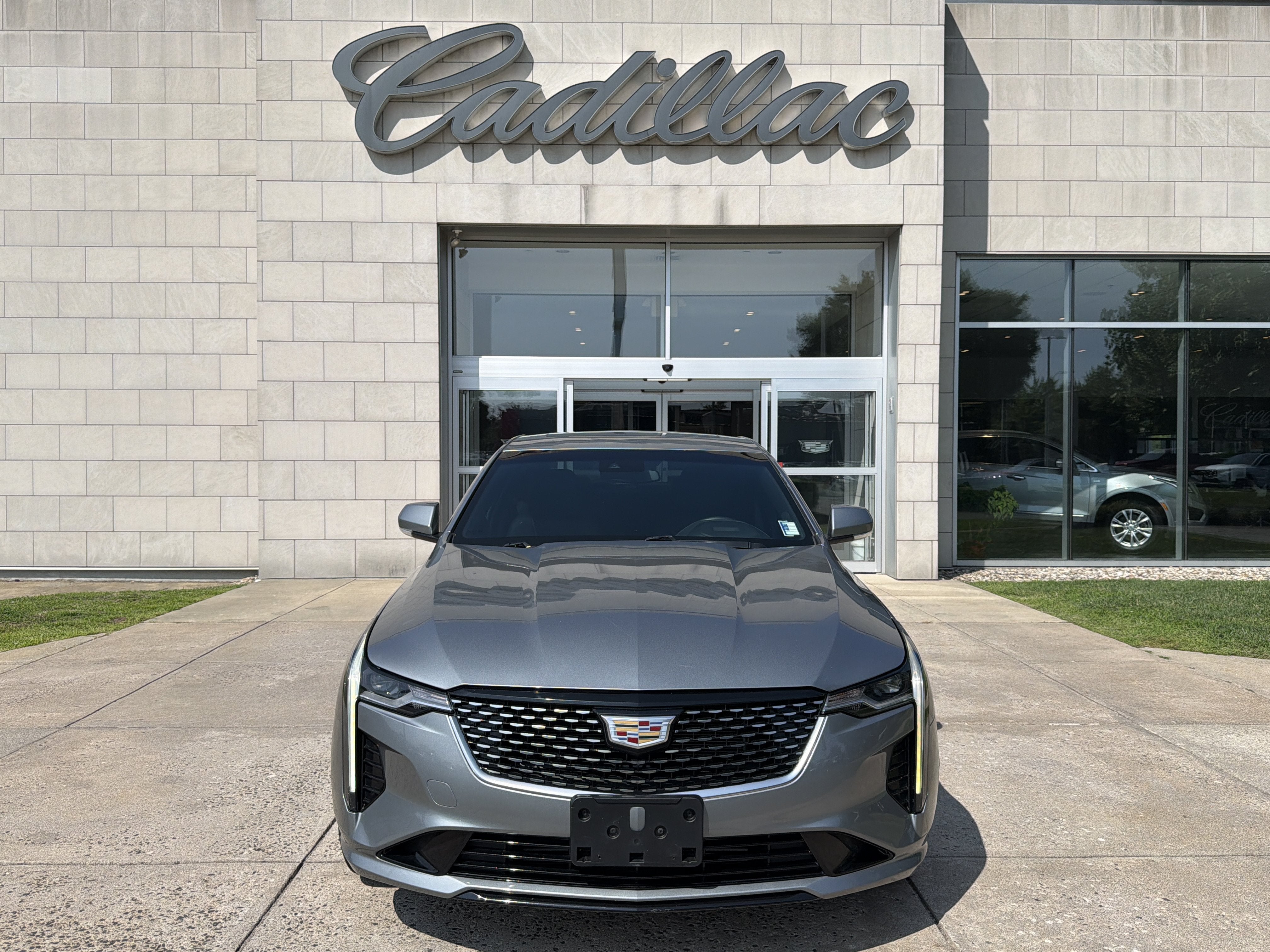 2023 Cadillac CT4 Luxury