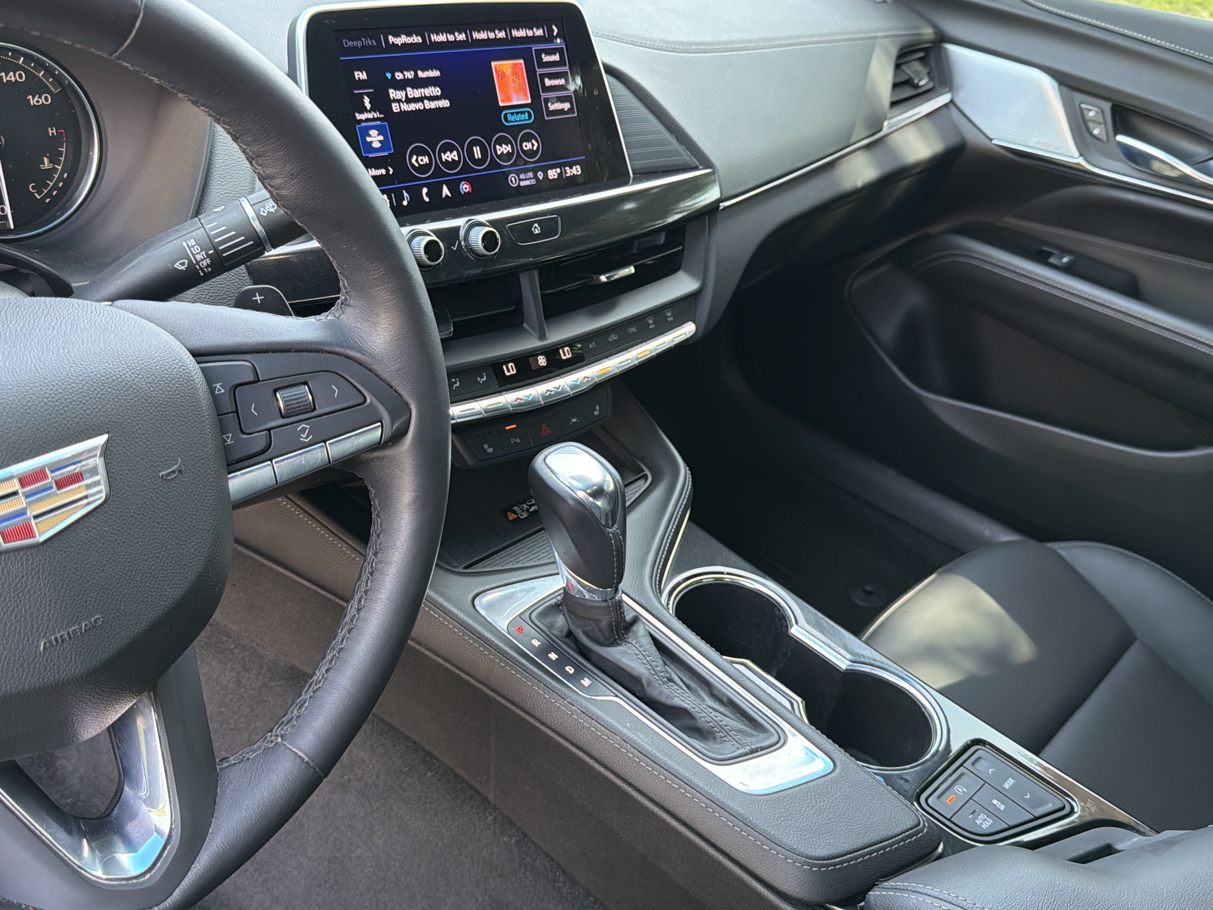 2023 Cadillac CT4 Luxury