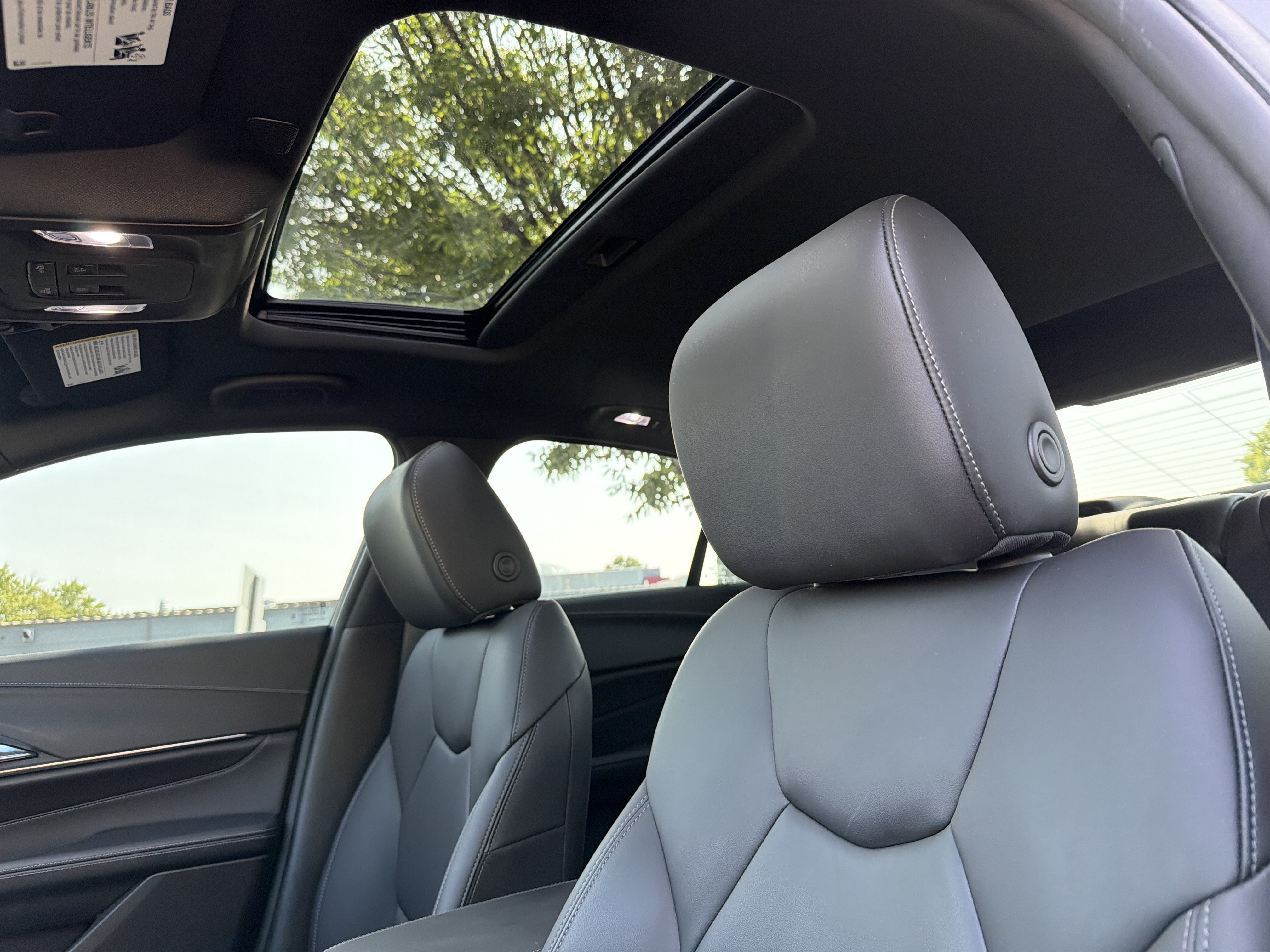 2023 Cadillac CT4 Luxury