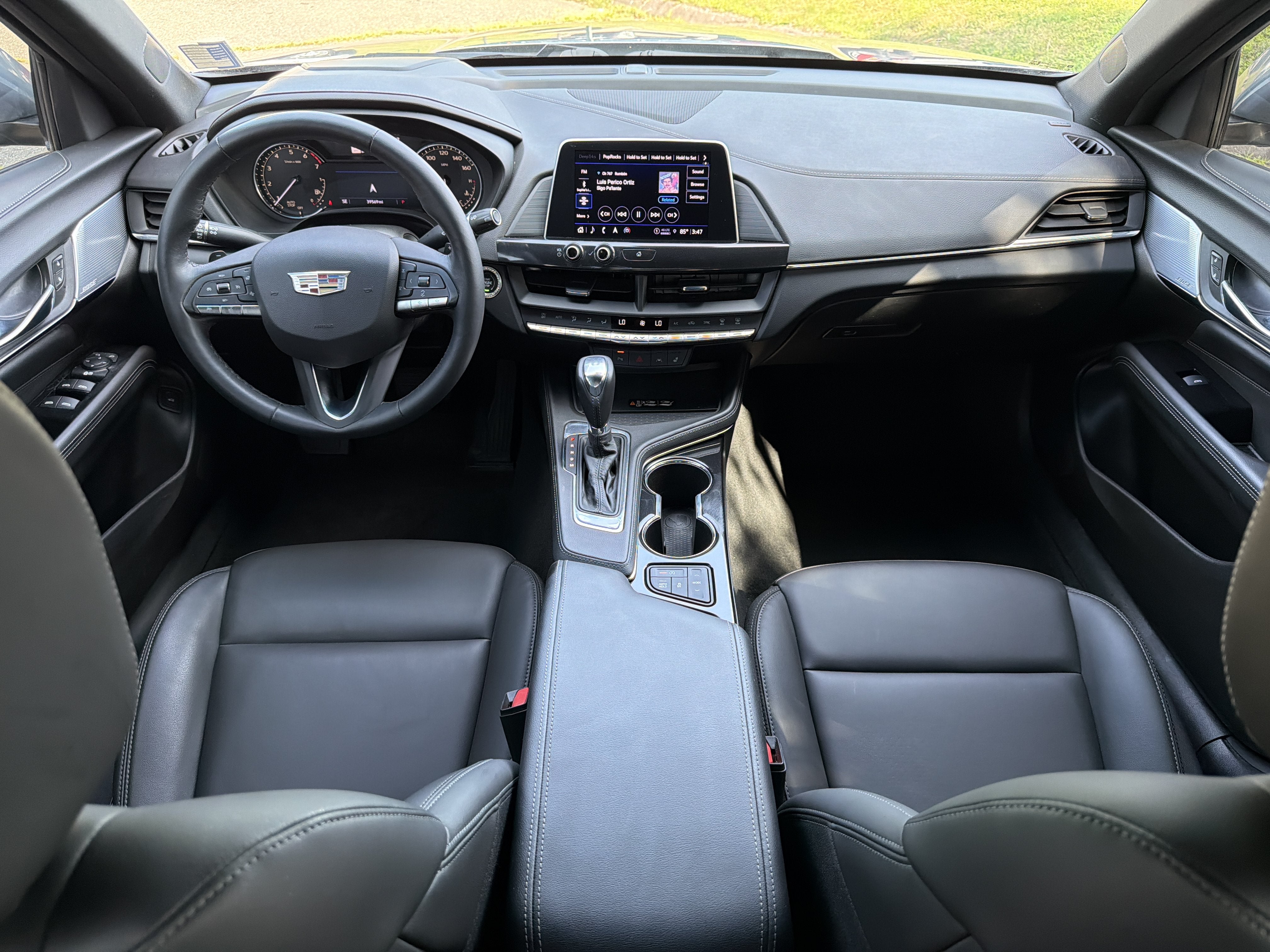 2023 Cadillac CT4 Luxury