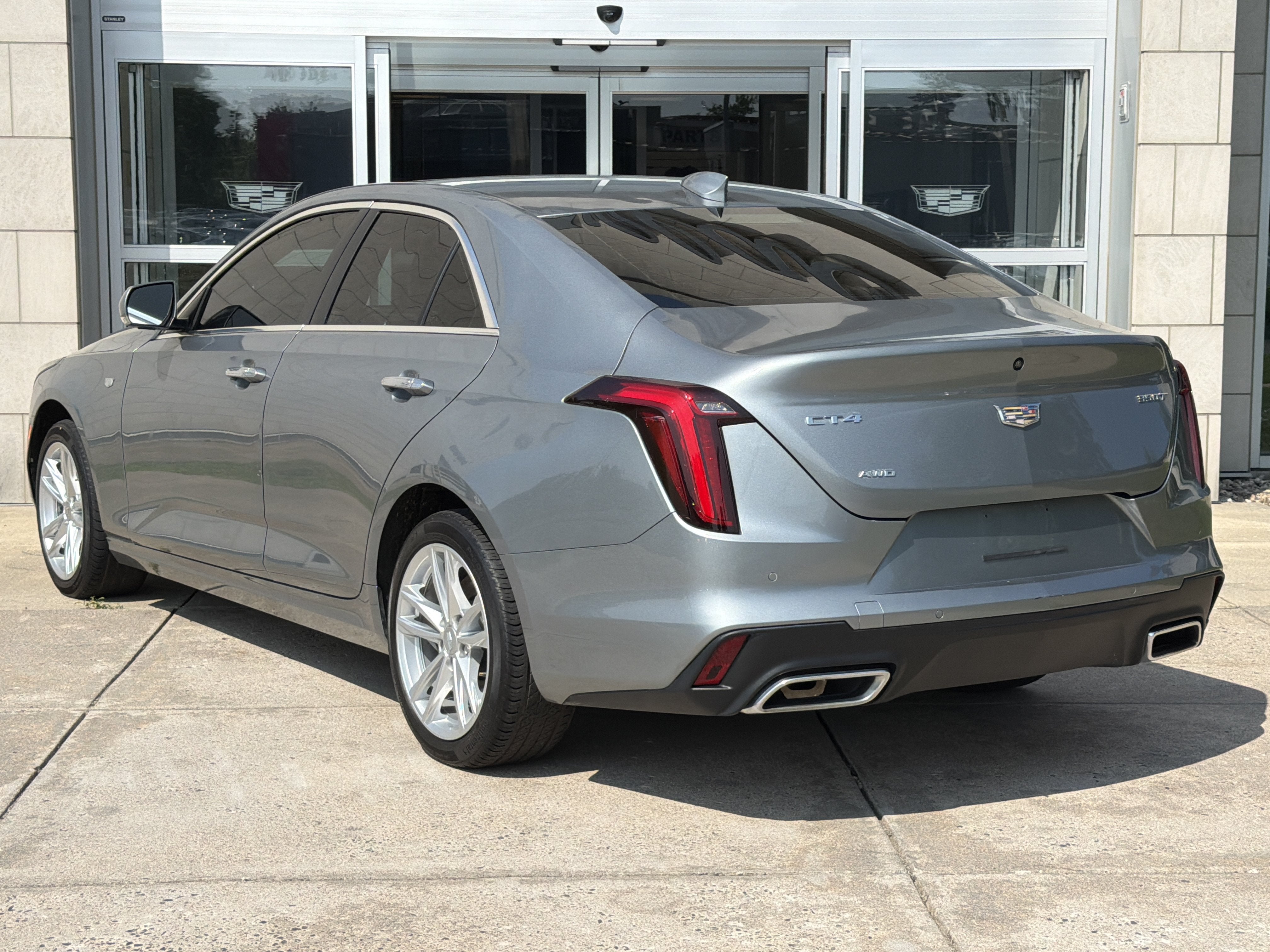2023 Cadillac CT4 Luxury