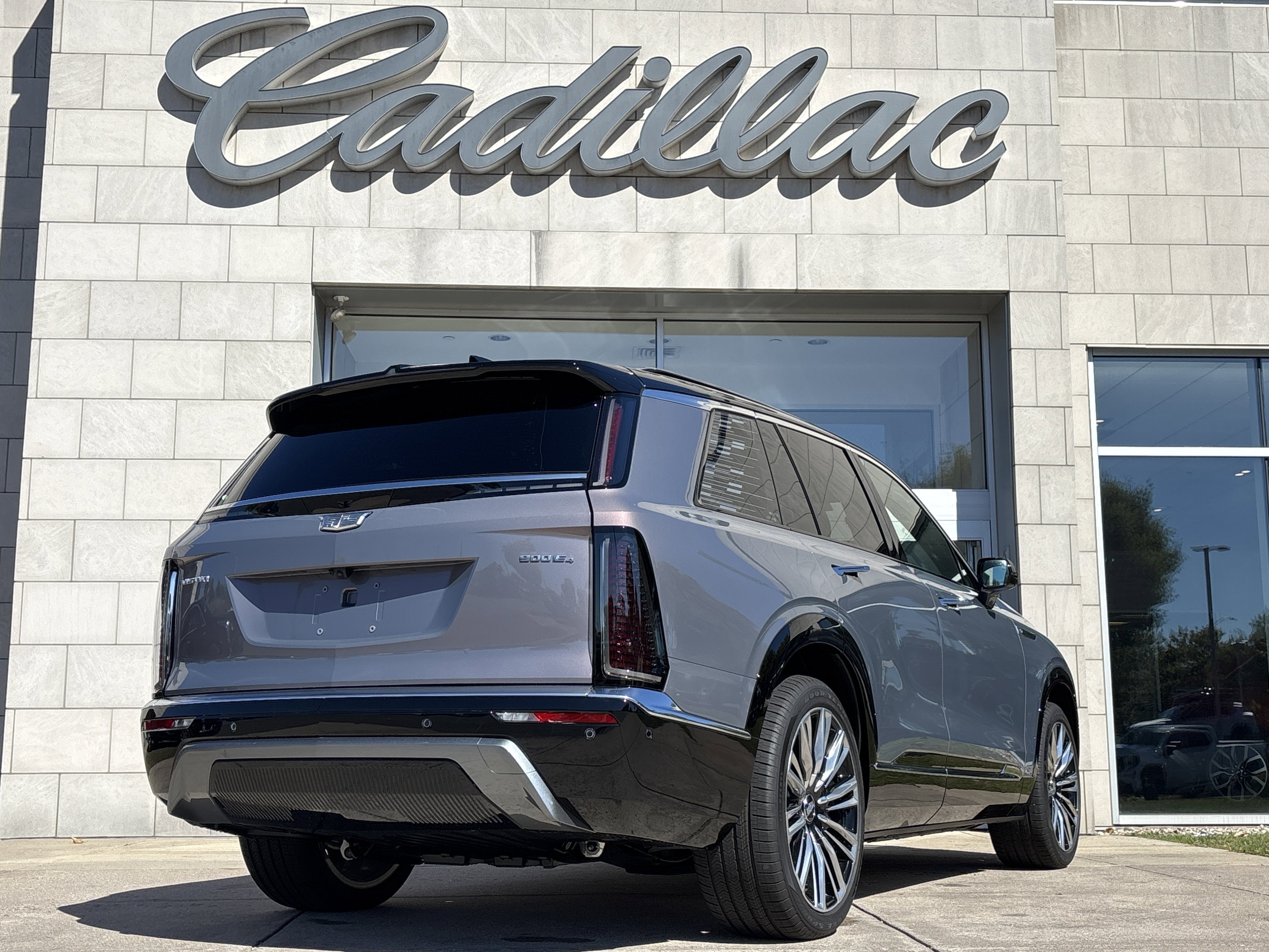 2026 Cadillac VISTIQ Premium Luxury
