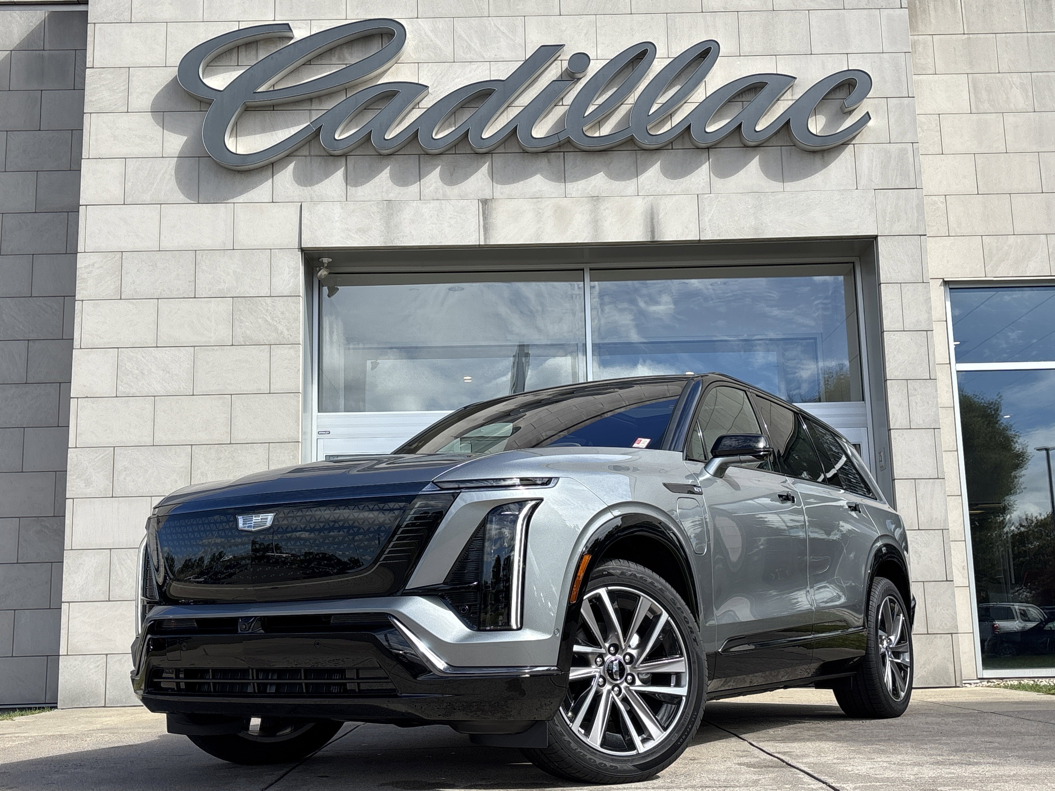 2026 Cadillac VISTIQ Sport