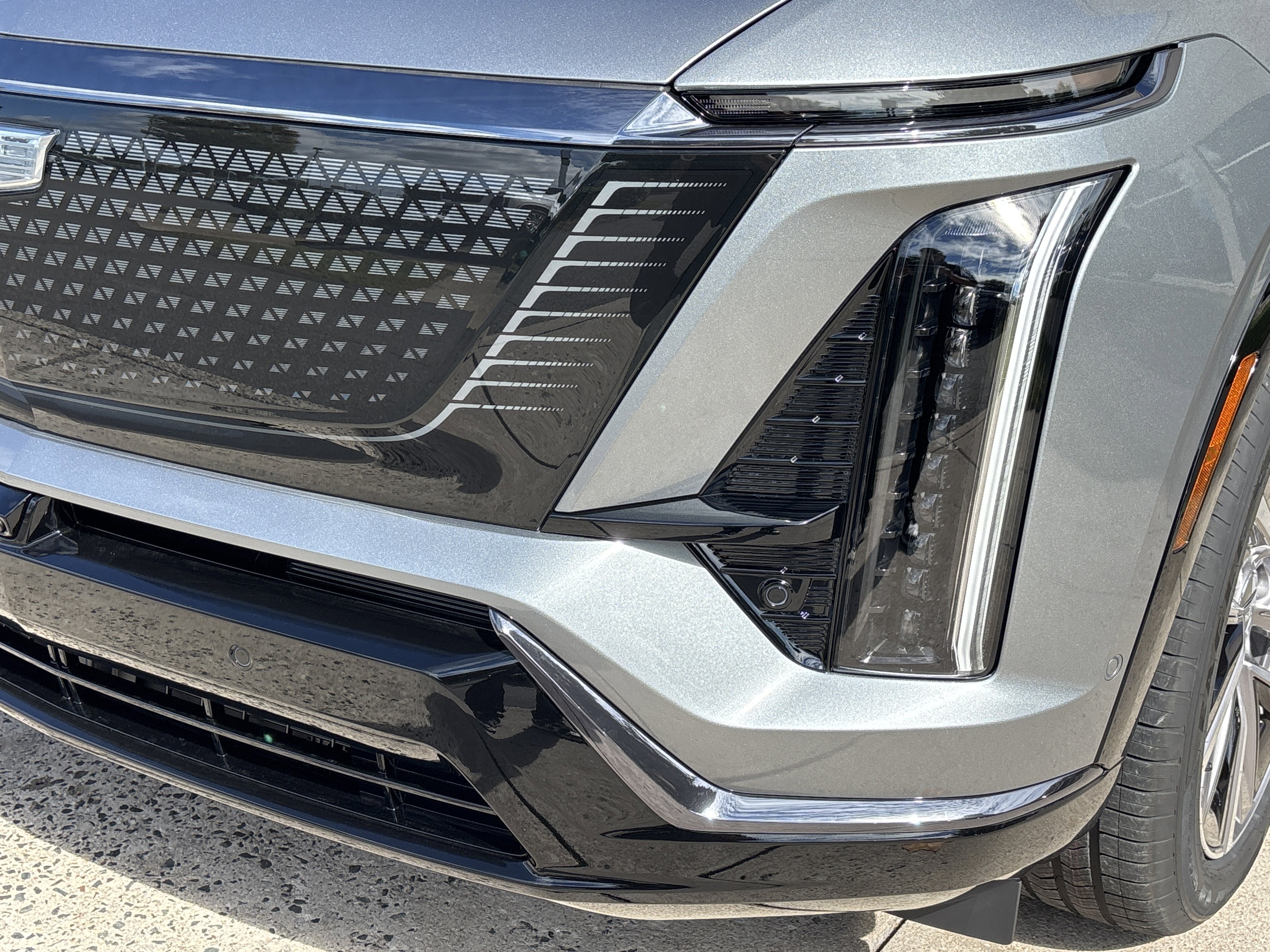 2026 Cadillac VISTIQ Sport