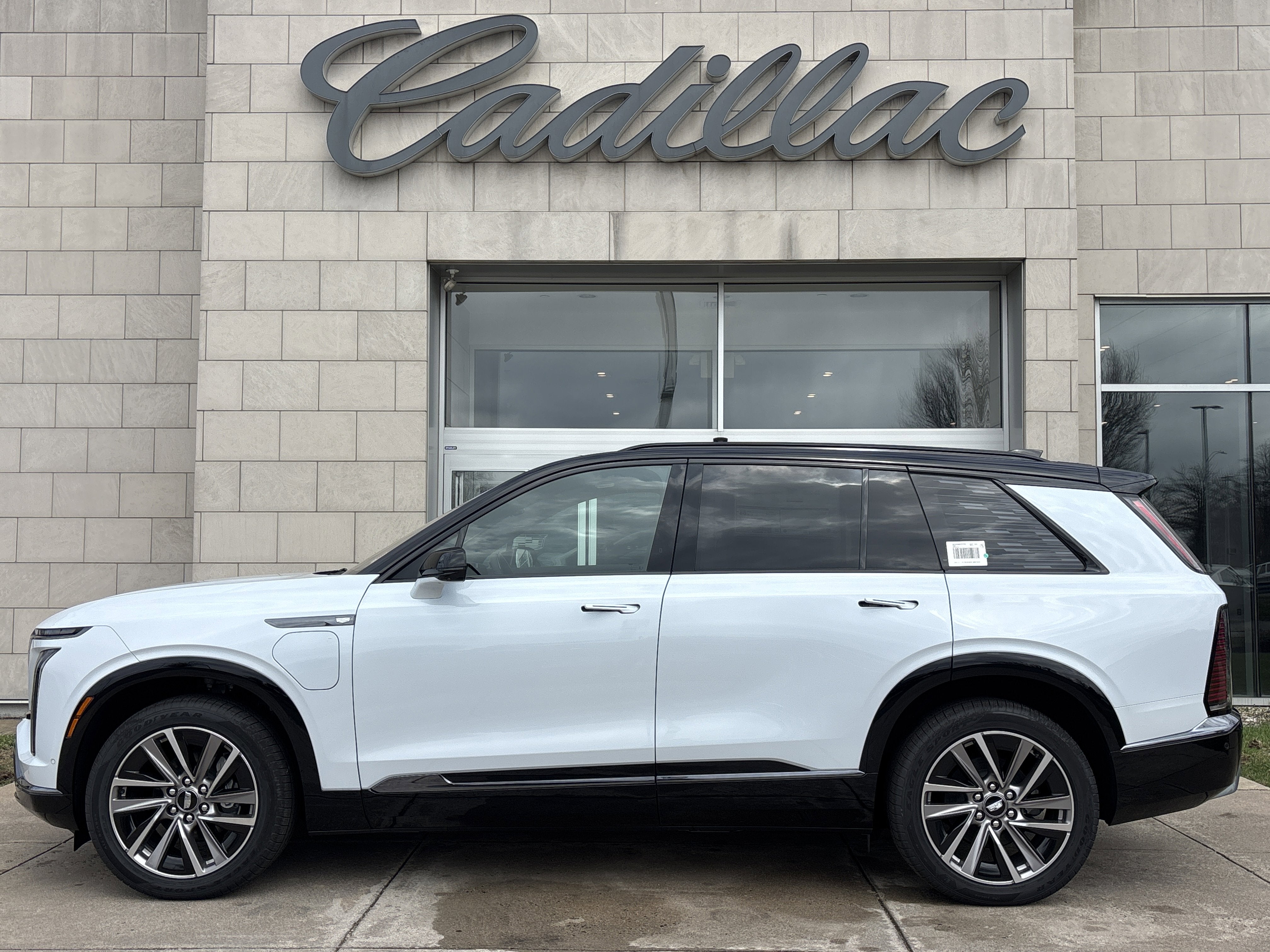 2026 Cadillac VISTIQ Sport