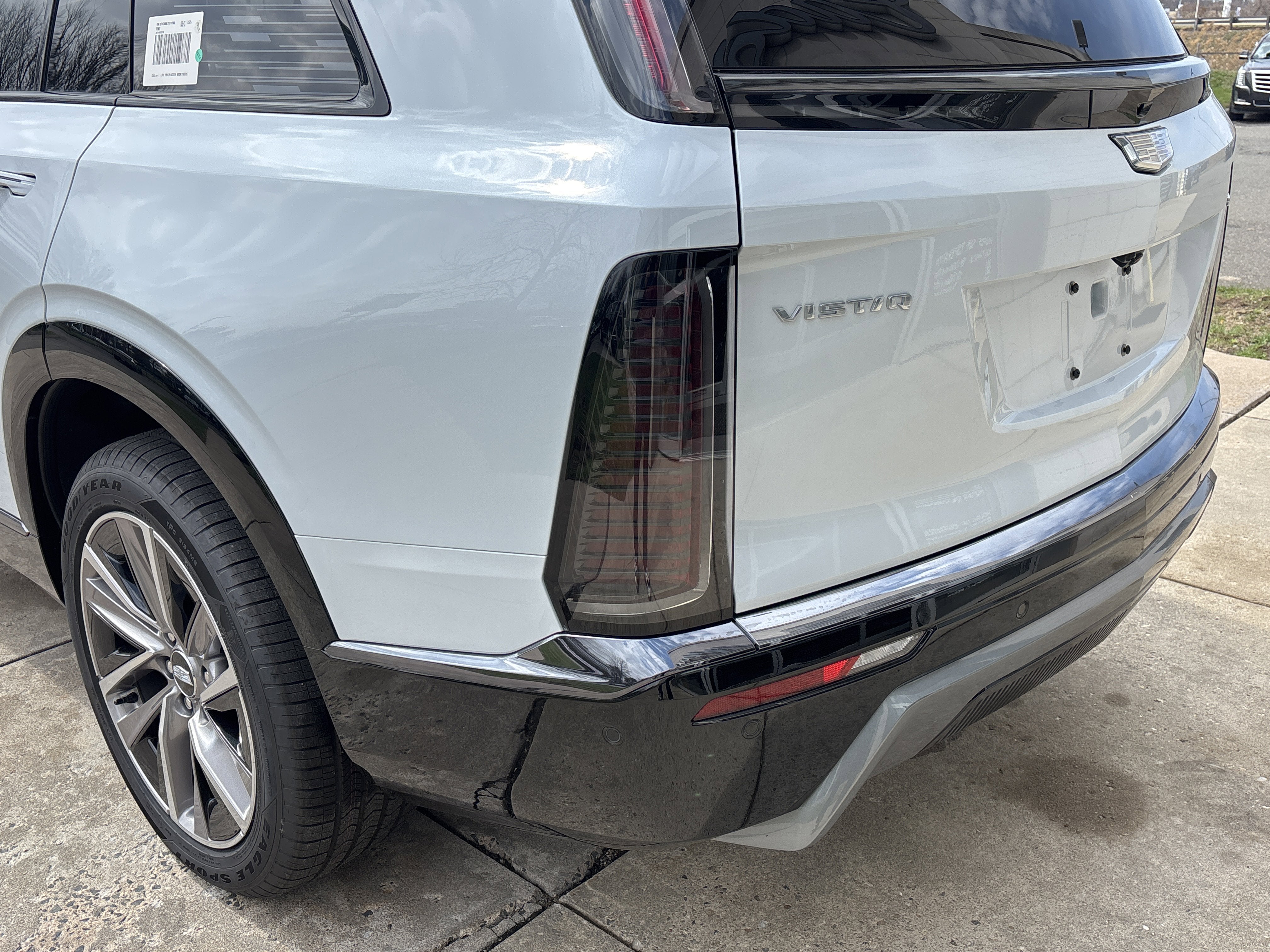 2026 Cadillac VISTIQ Sport