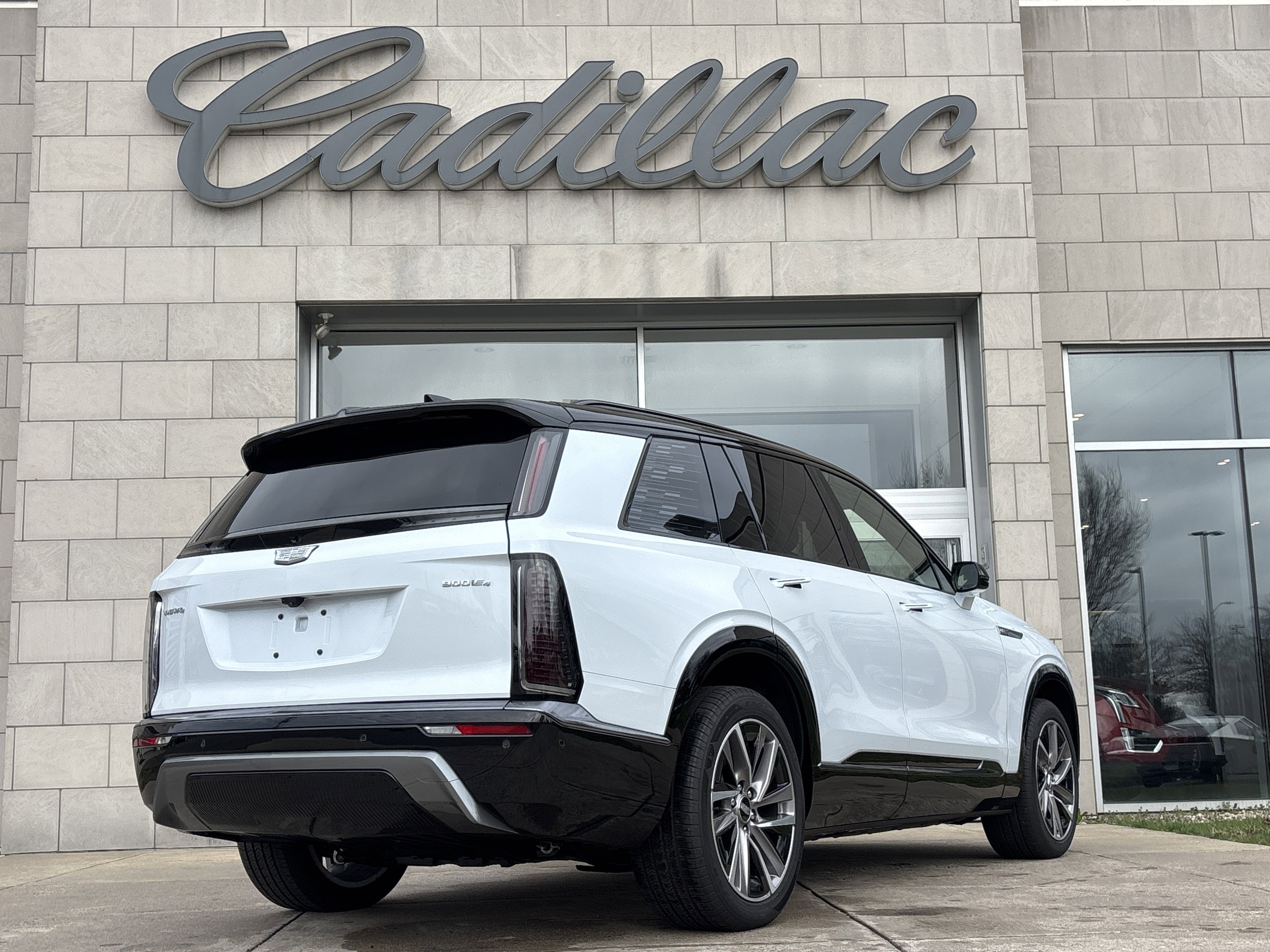 2026 Cadillac VISTIQ Sport