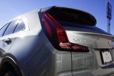 2023 Cadillac XT4 Premium Luxury