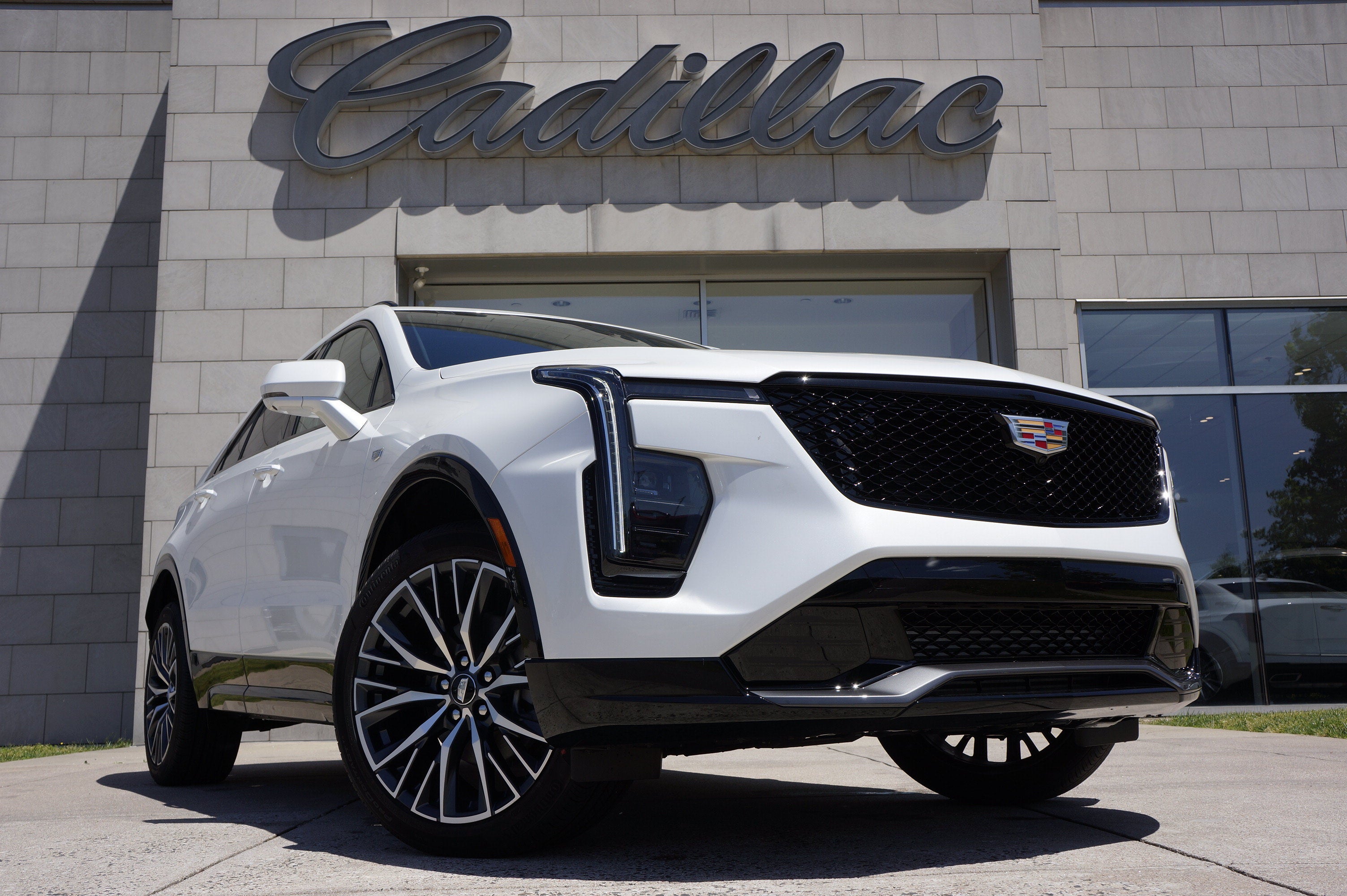 2024 Cadillac XT4 Sport