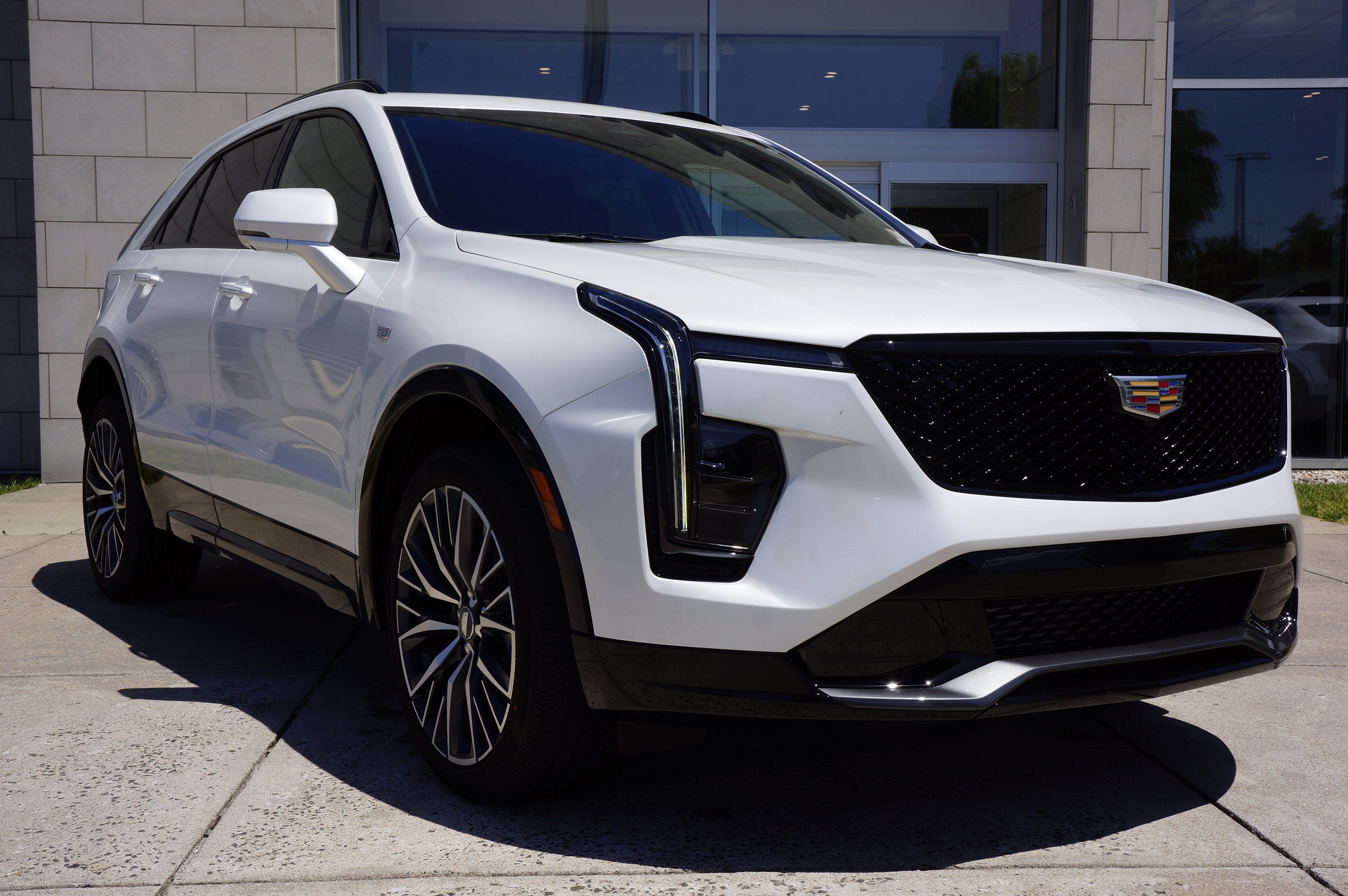 2024 Cadillac XT4 Sport
