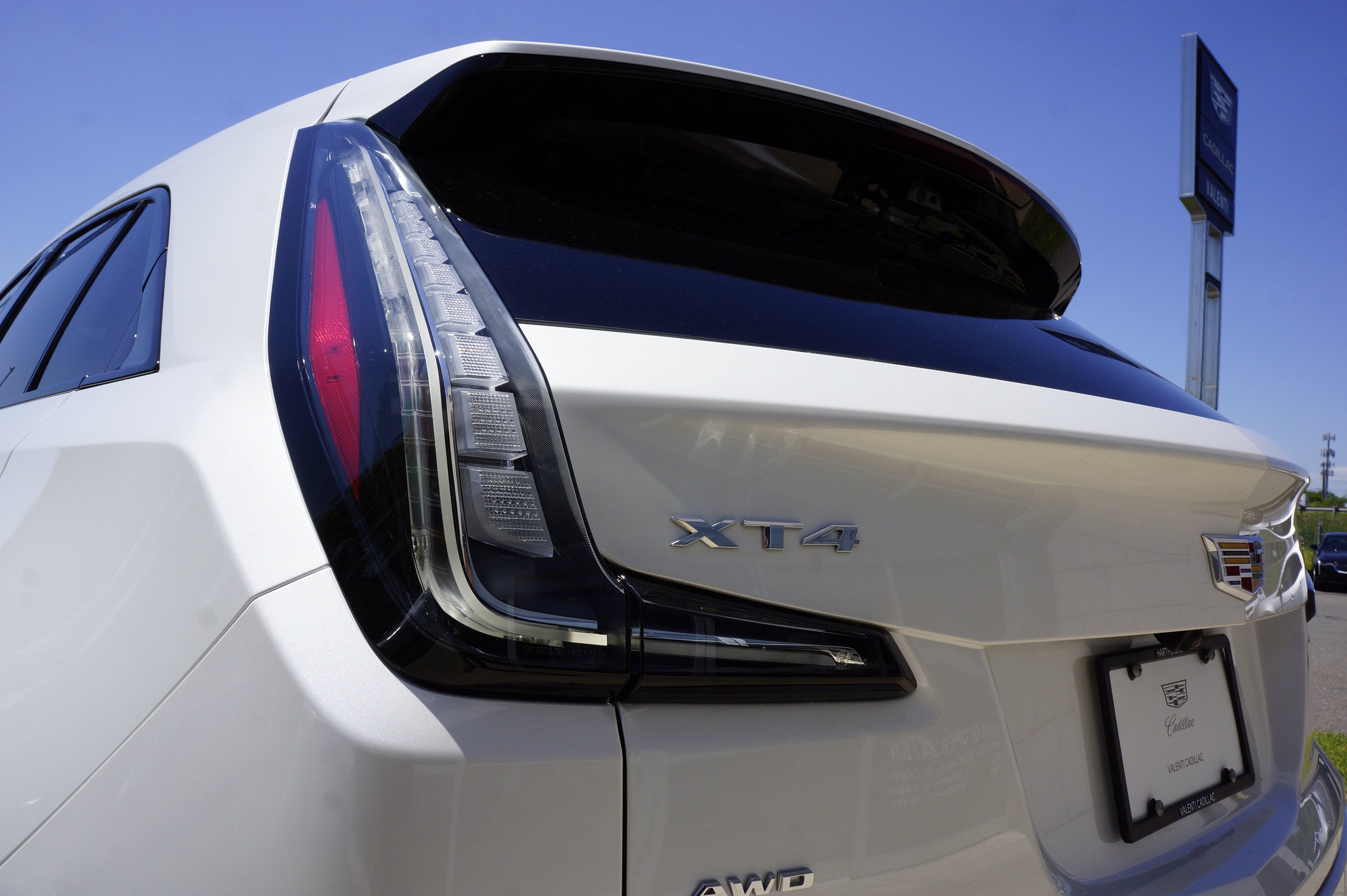 2024 Cadillac XT4 Sport