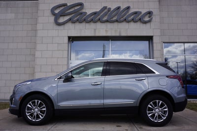 2025 Cadillac XT5 Luxury