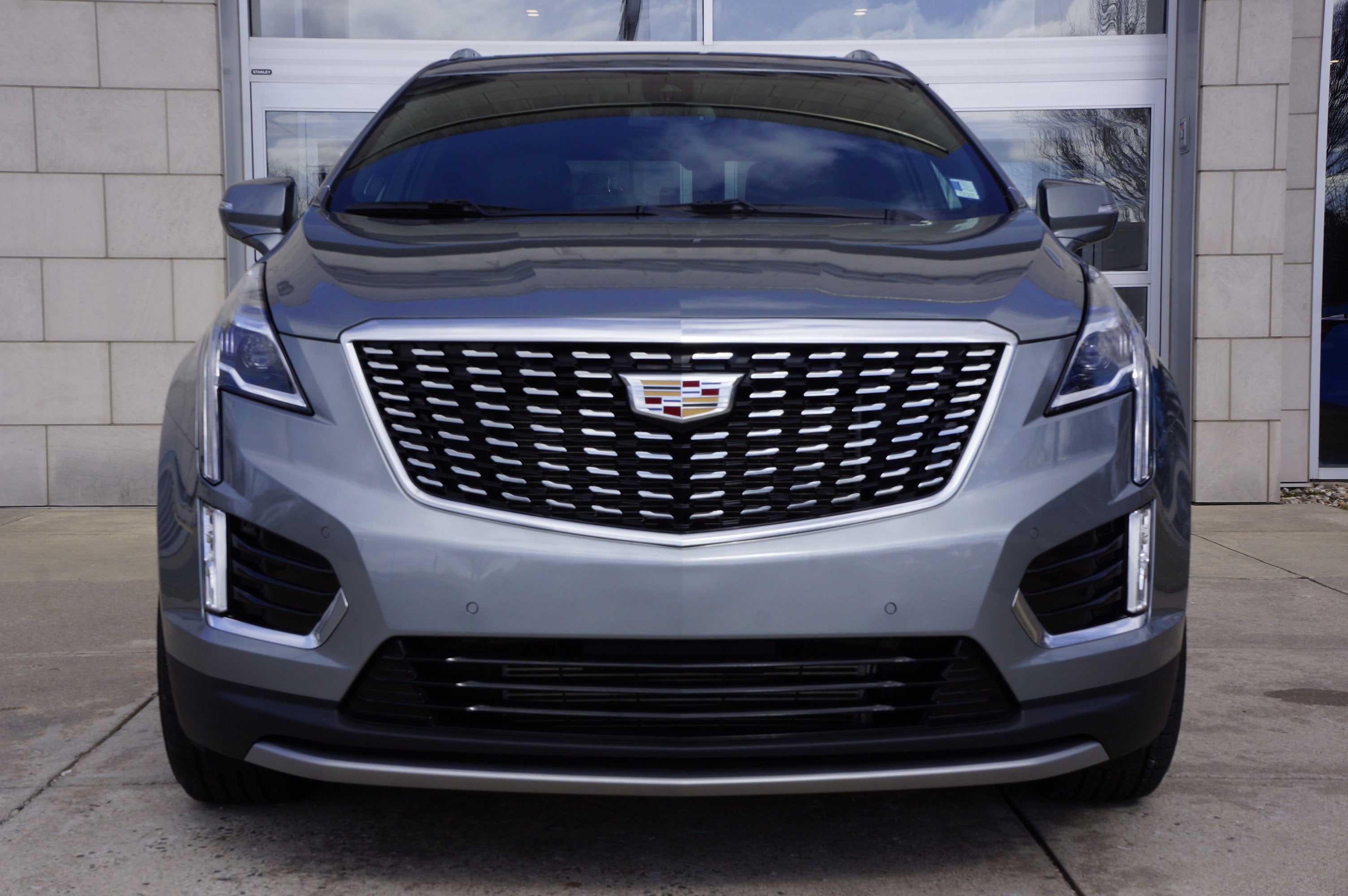 2025 Cadillac XT5 Luxury