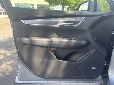 2025 Cadillac XT5 Luxury