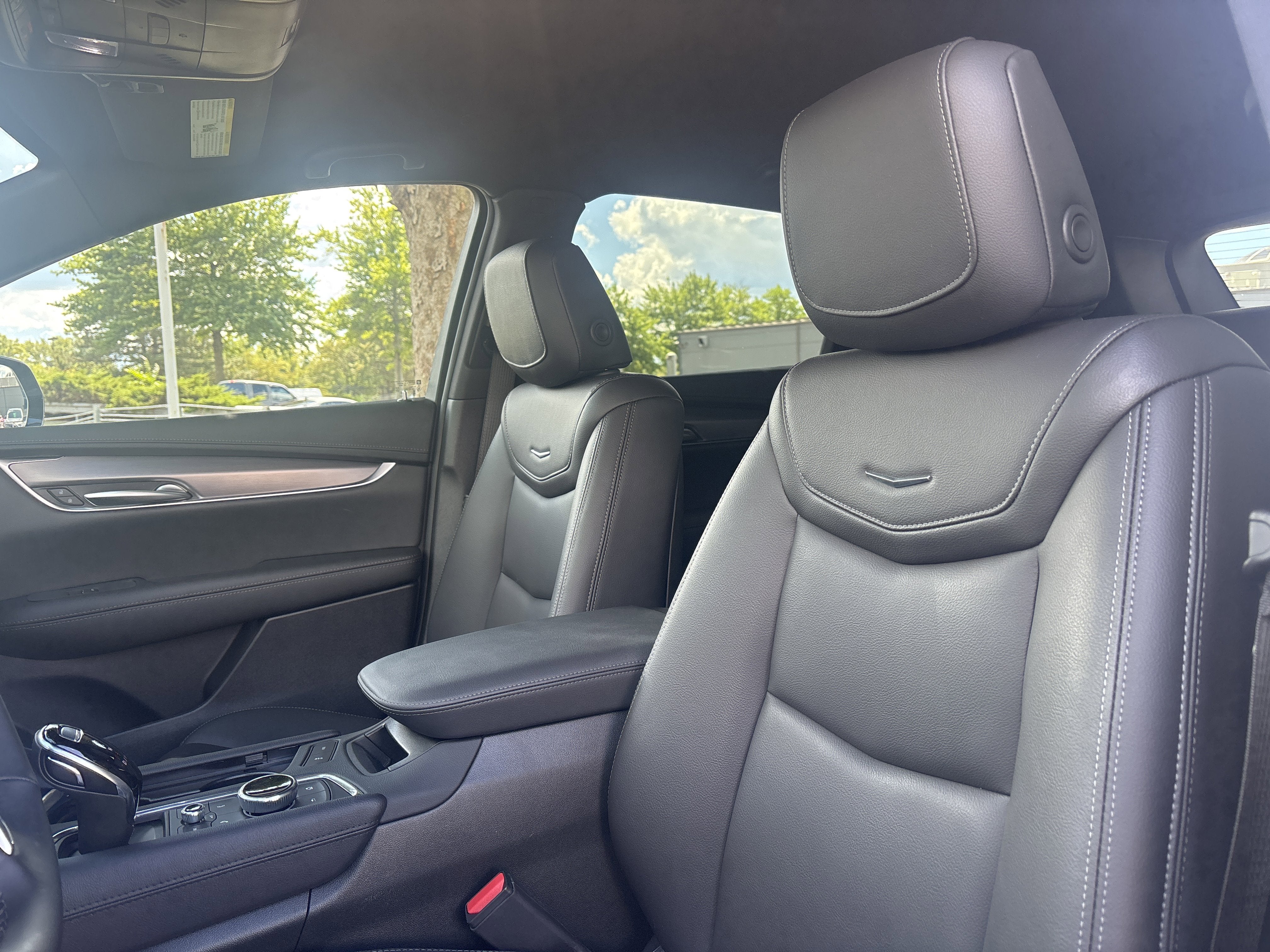 2025 Cadillac XT5 Luxury