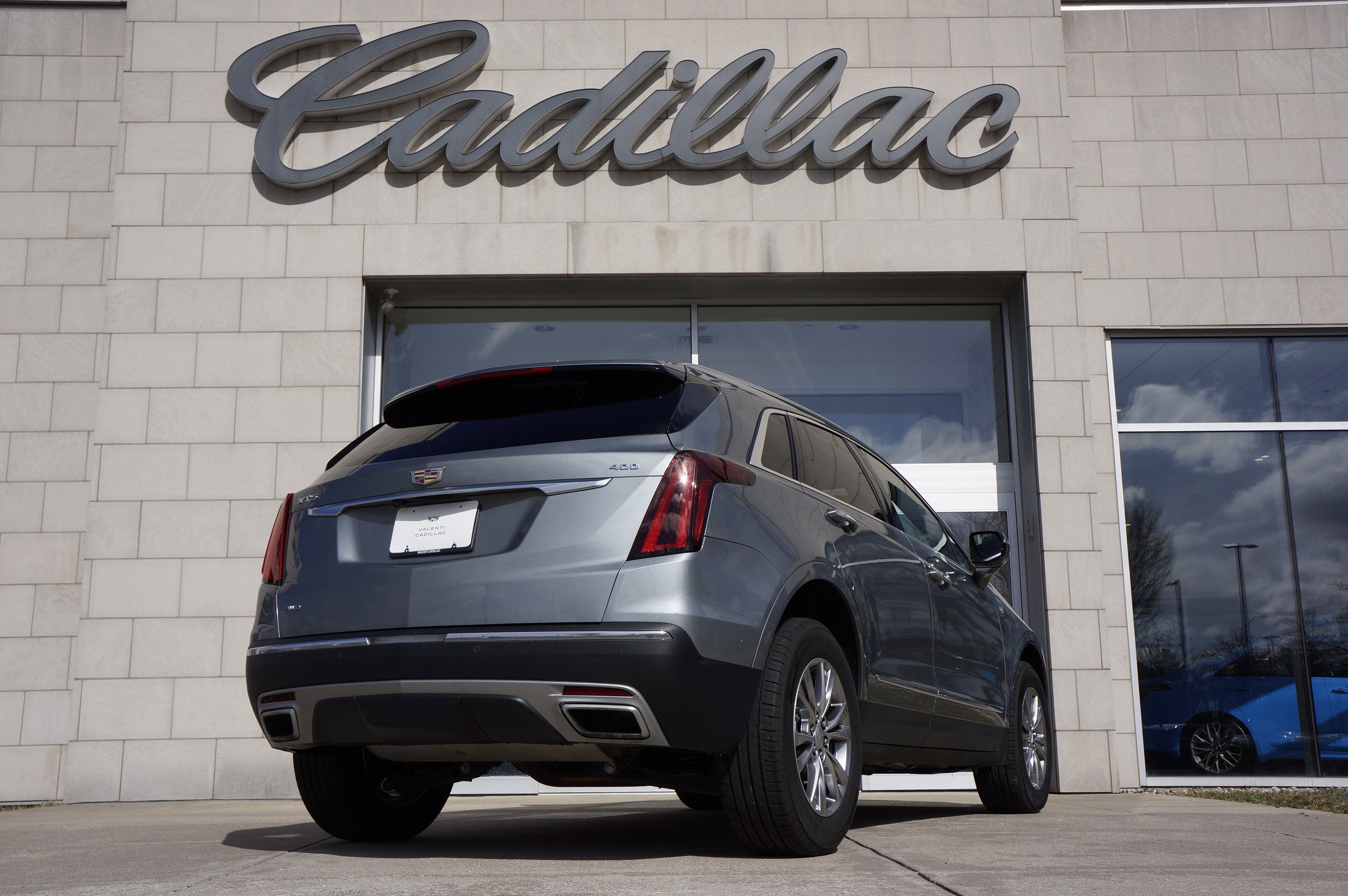 2025 Cadillac XT5 Luxury