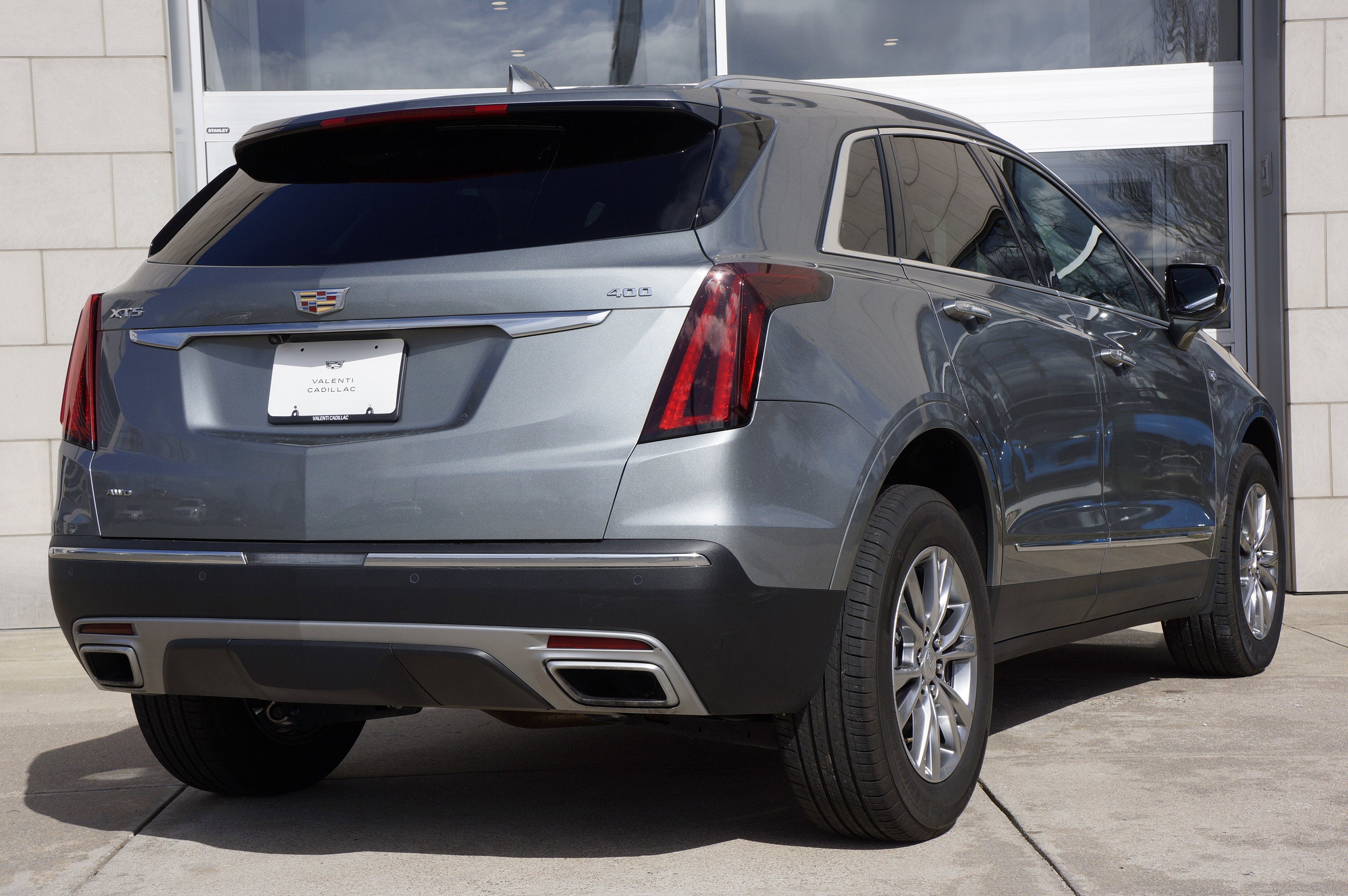 2025 Cadillac XT5 Luxury