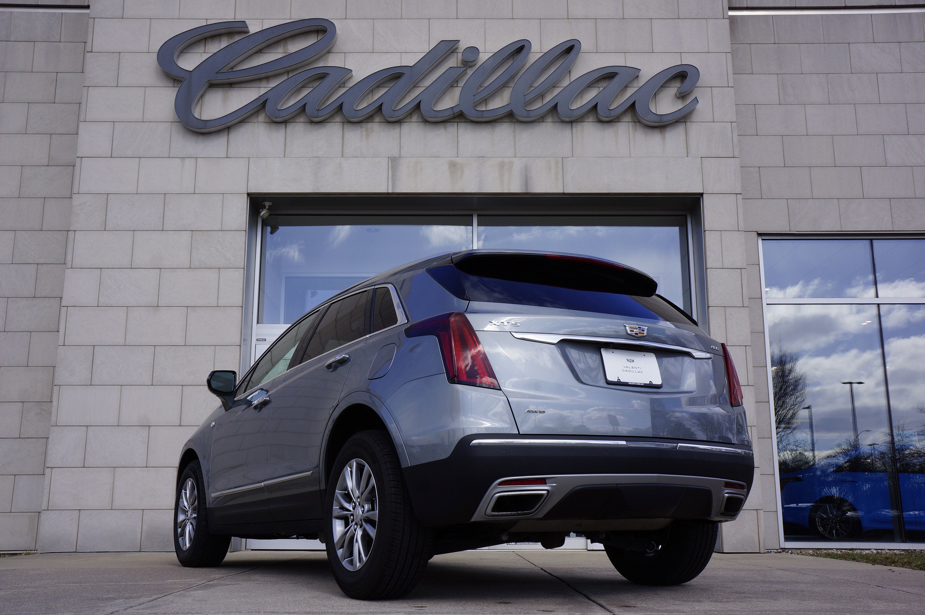 2025 Cadillac XT5 Luxury