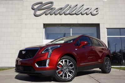 2025 Cadillac XT5 Sport