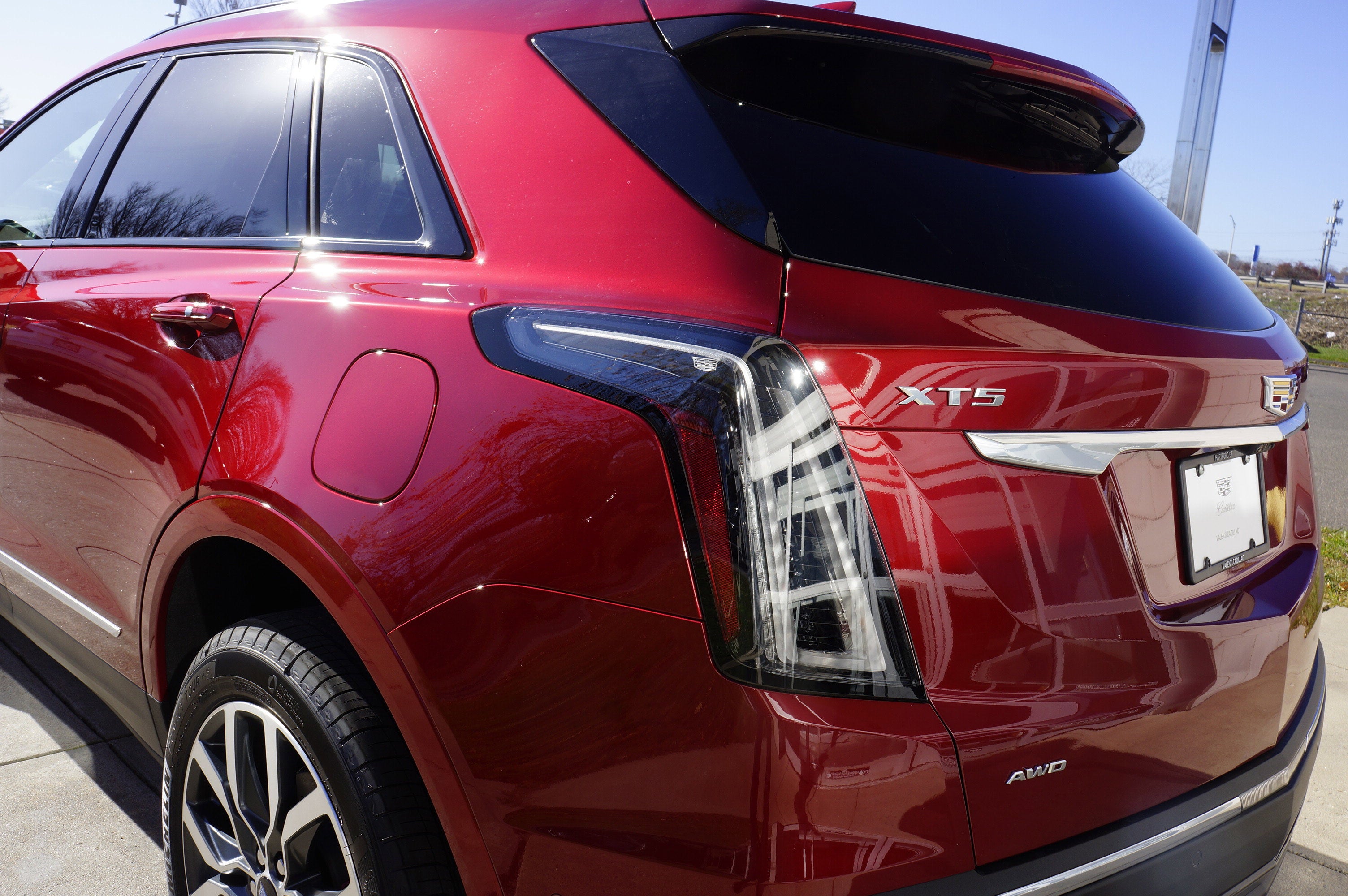 2025 Cadillac XT5 Sport