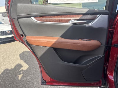 2025 Cadillac XT5 Sport