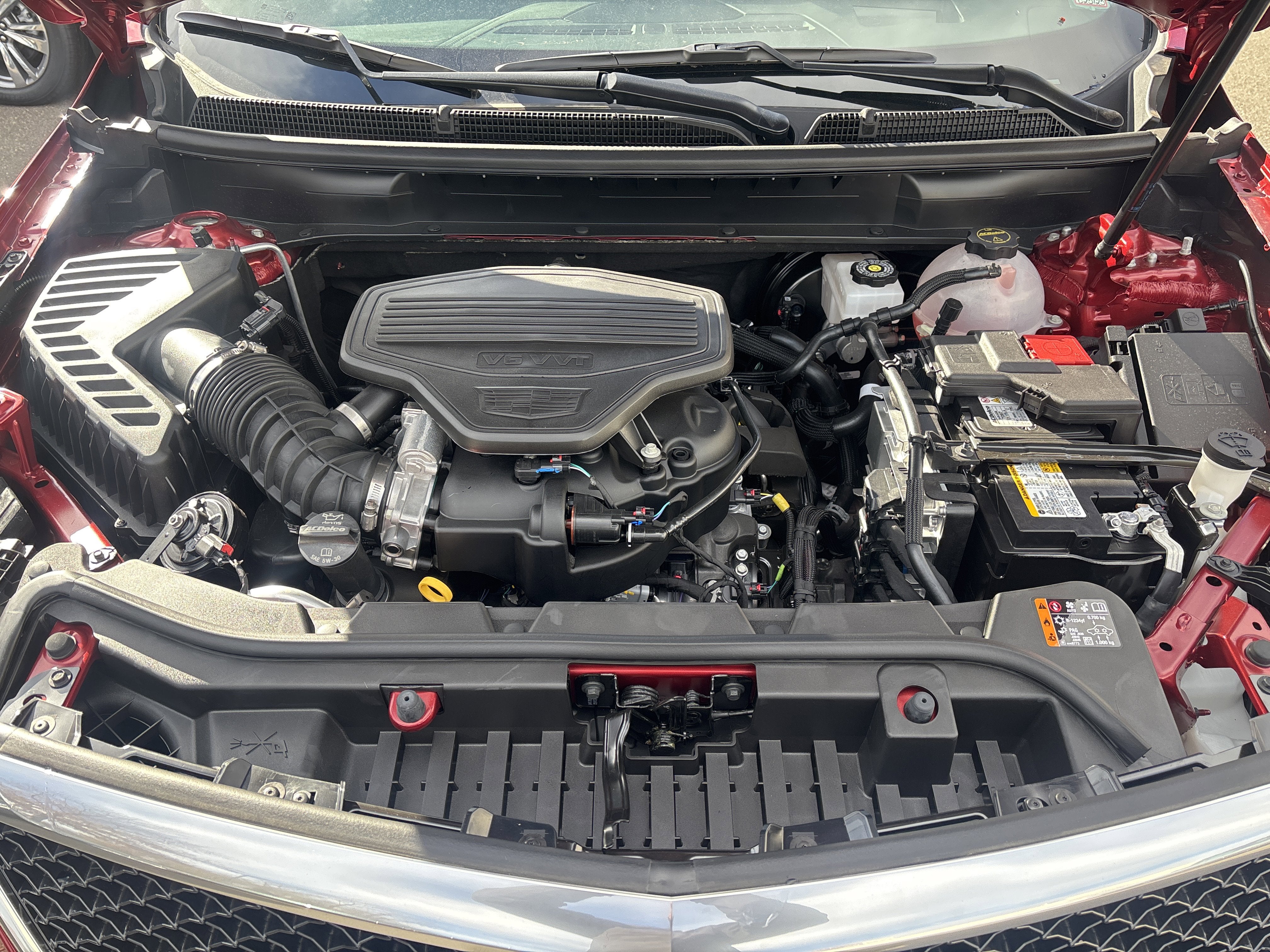 2025 Cadillac XT5 Sport