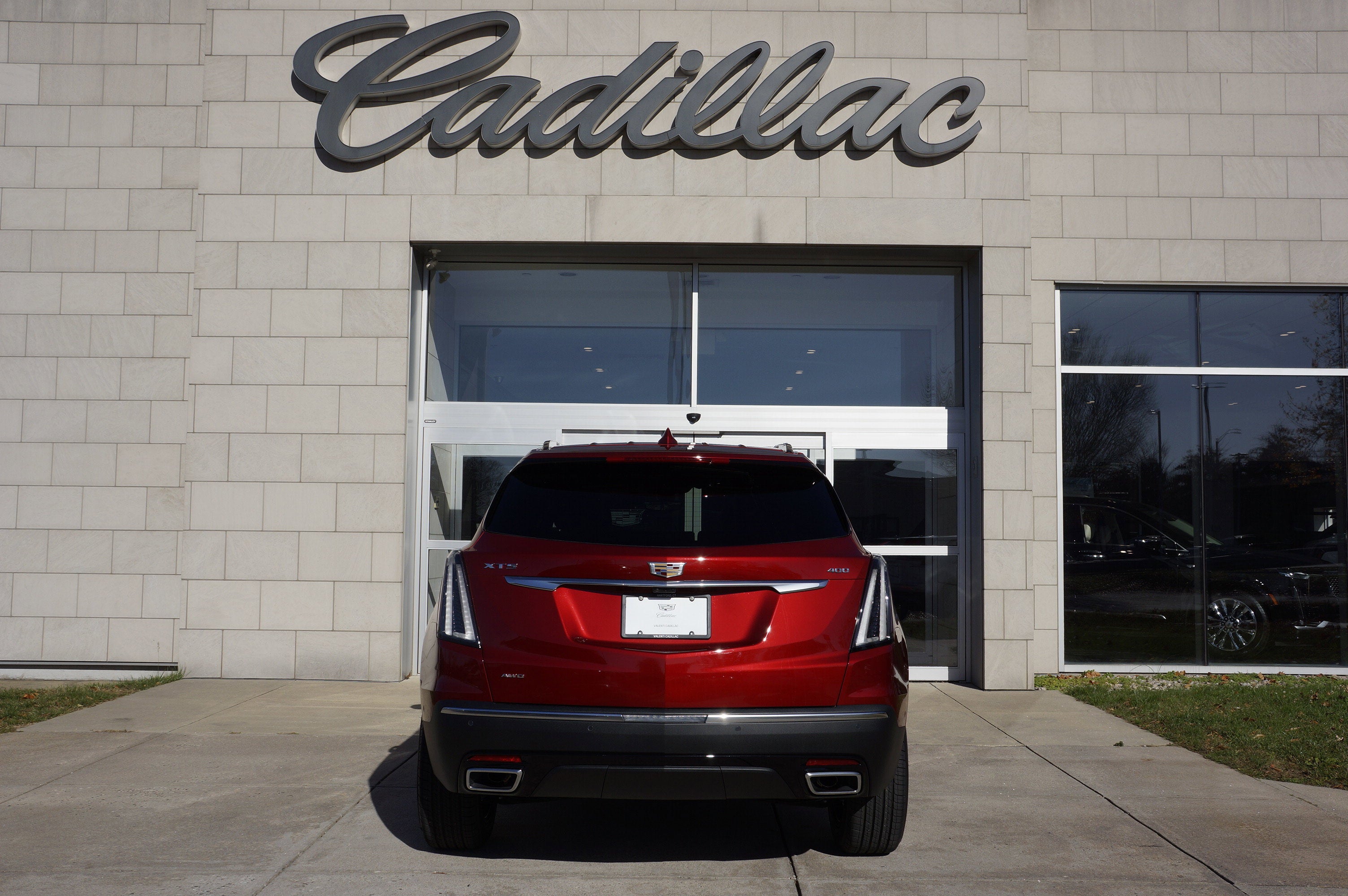 2025 Cadillac XT5 Sport