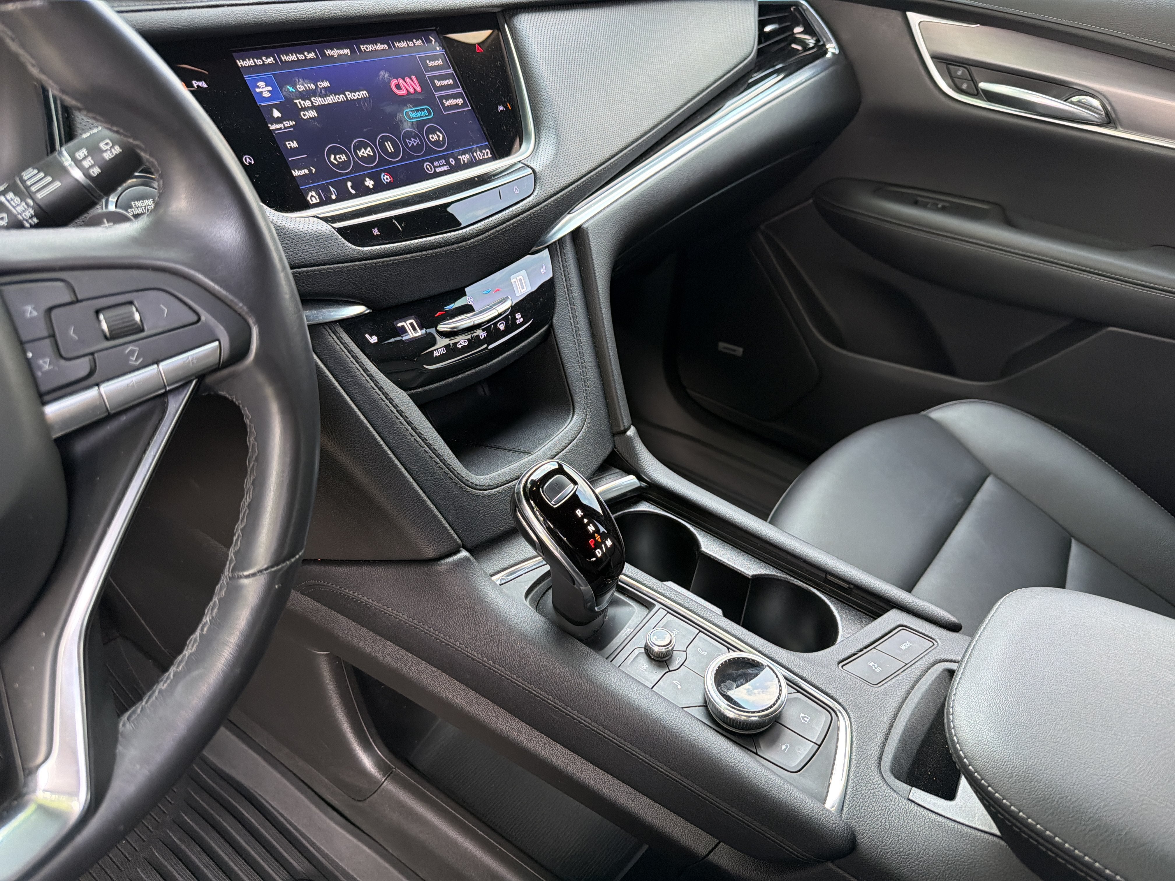 2022 Cadillac XT6 Luxury
