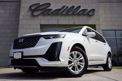 2025 Cadillac XT6 Luxury