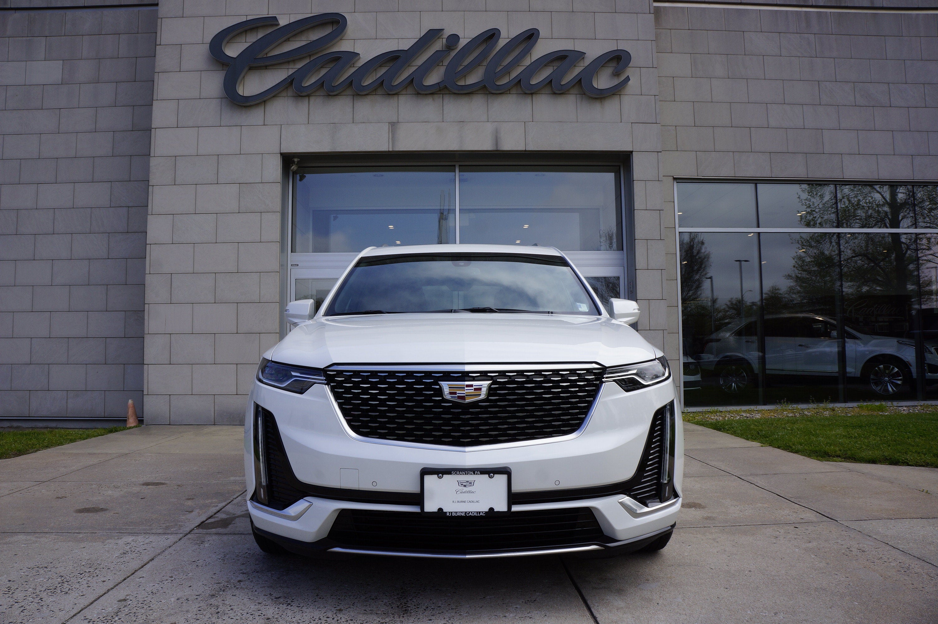 2025 Cadillac XT6 Luxury