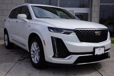 2025 Cadillac XT6 Luxury