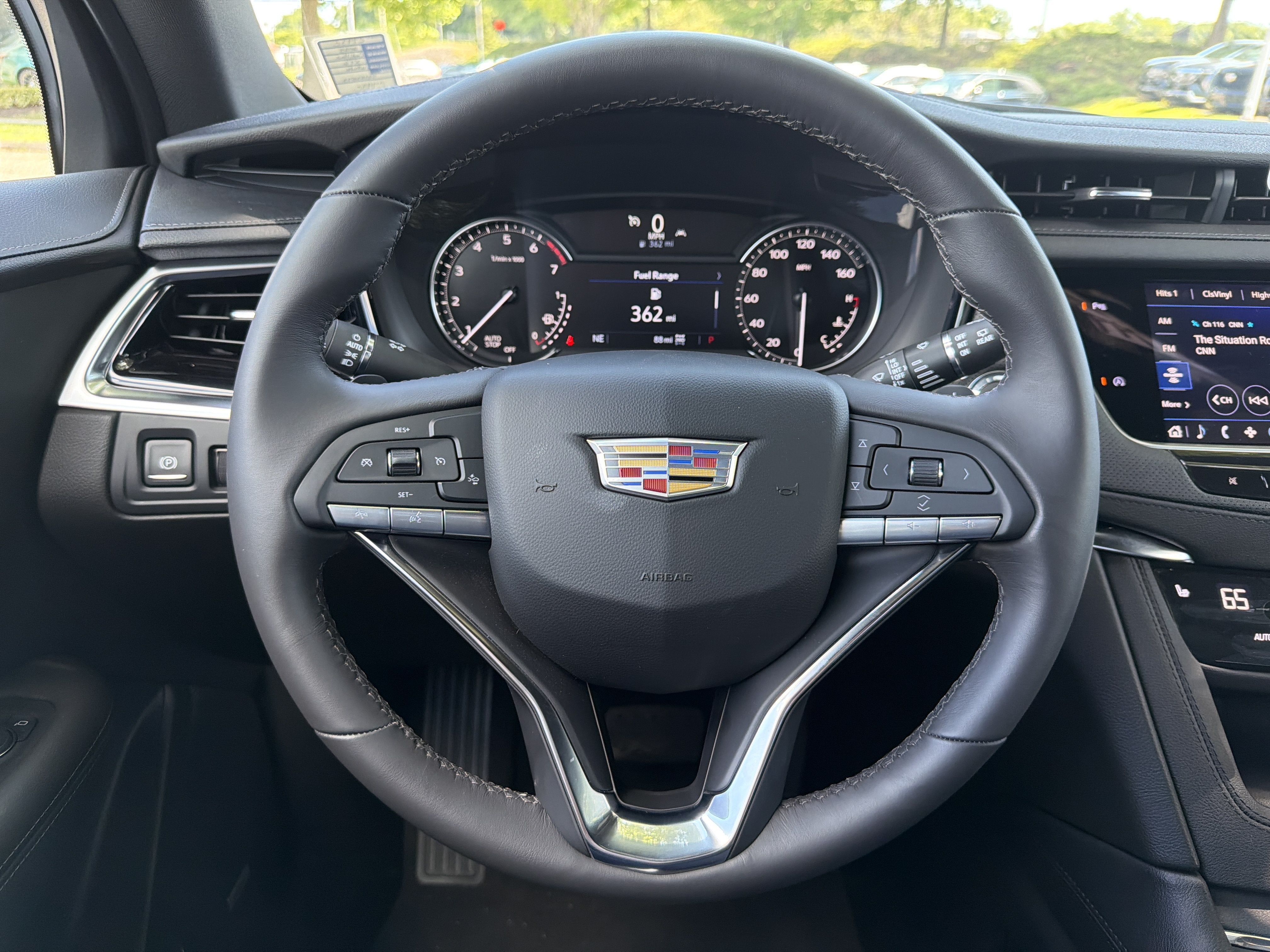2025 Cadillac XT6 Luxury