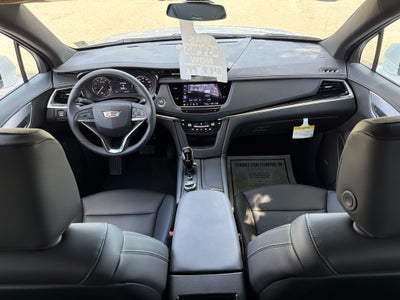 2025 Cadillac XT6 Luxury