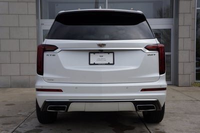 2025 Cadillac XT6 Luxury