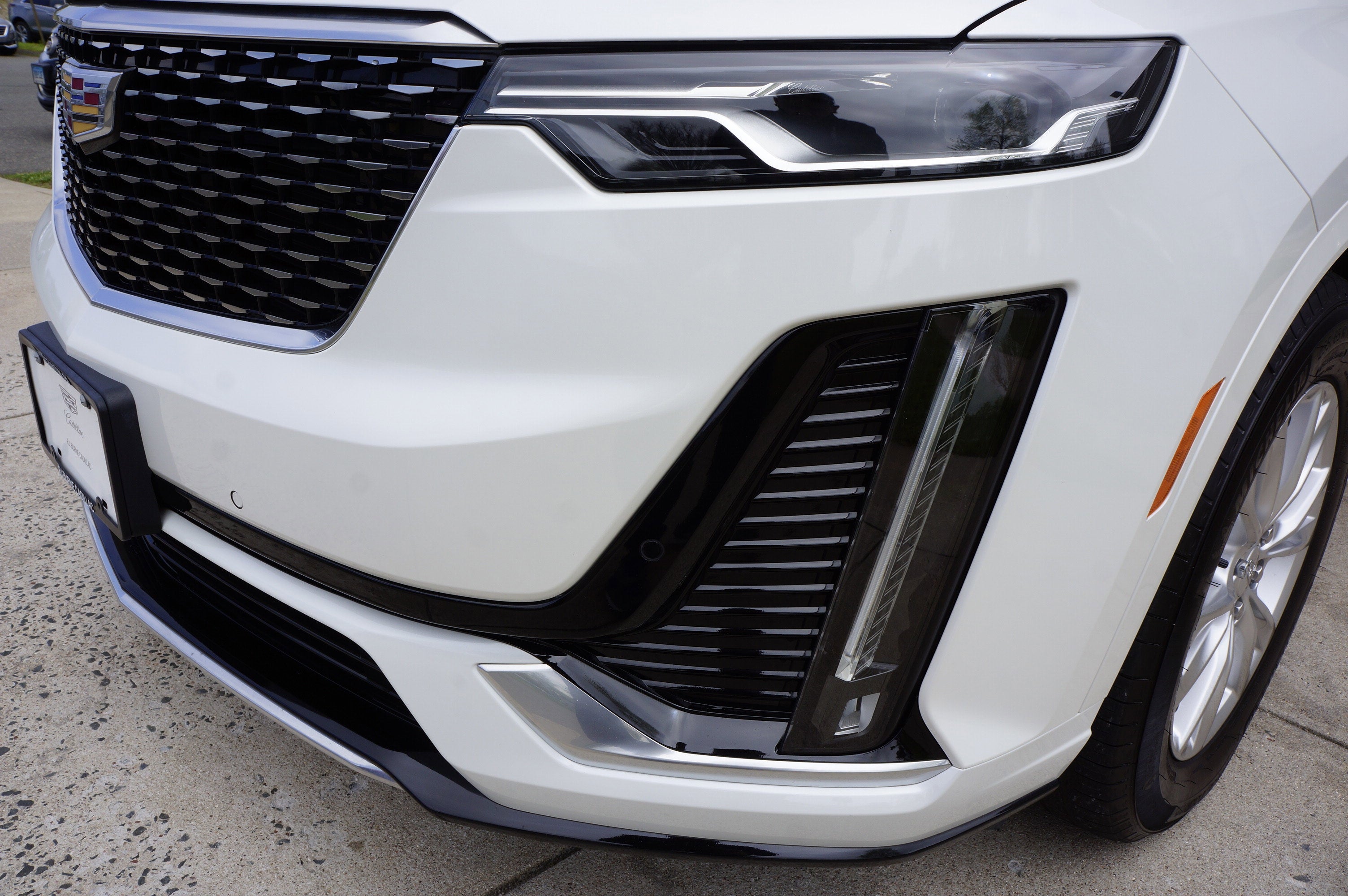 2024 Cadillac XT6 Luxury