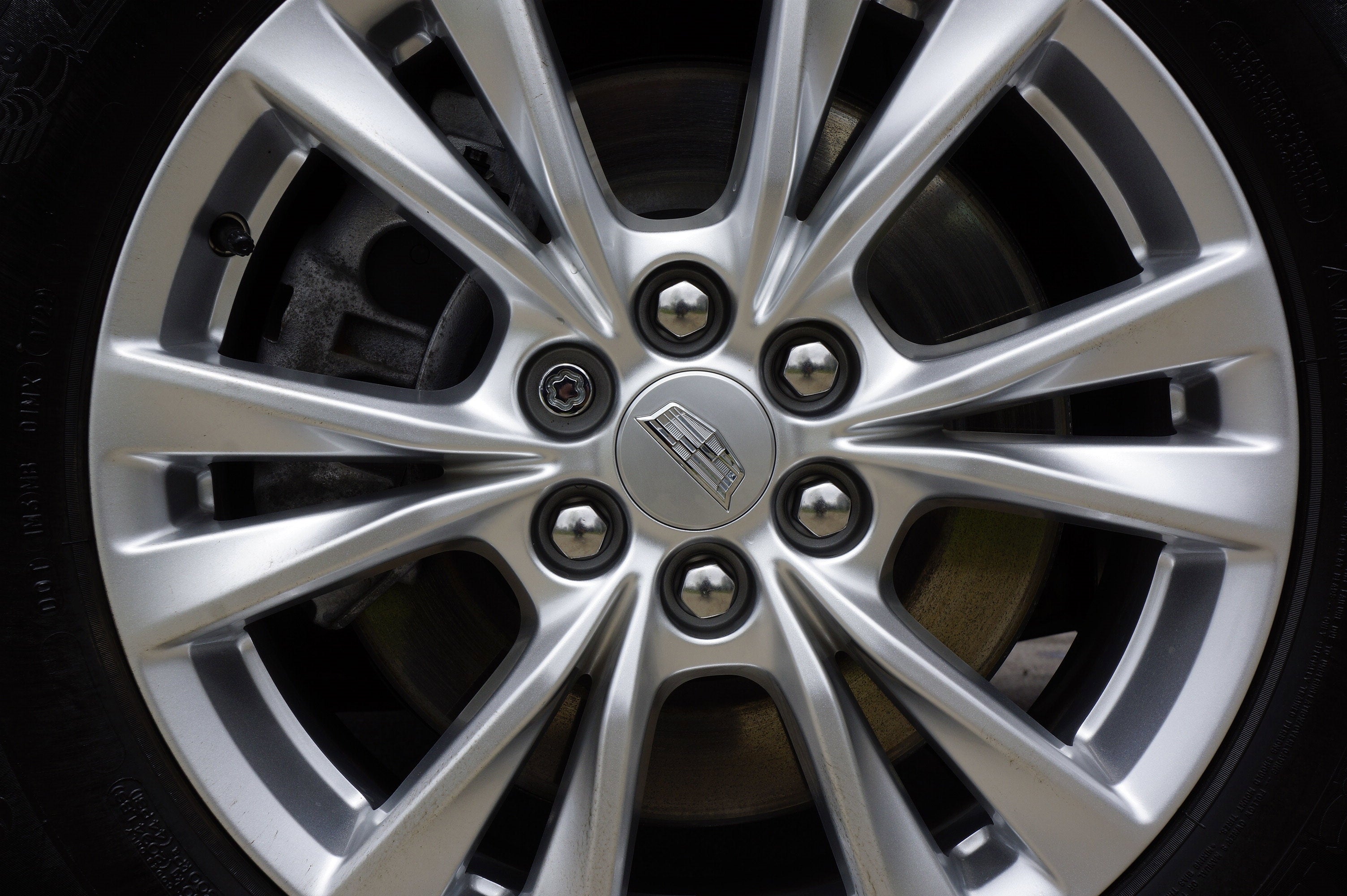 2024 Cadillac XT6 Luxury