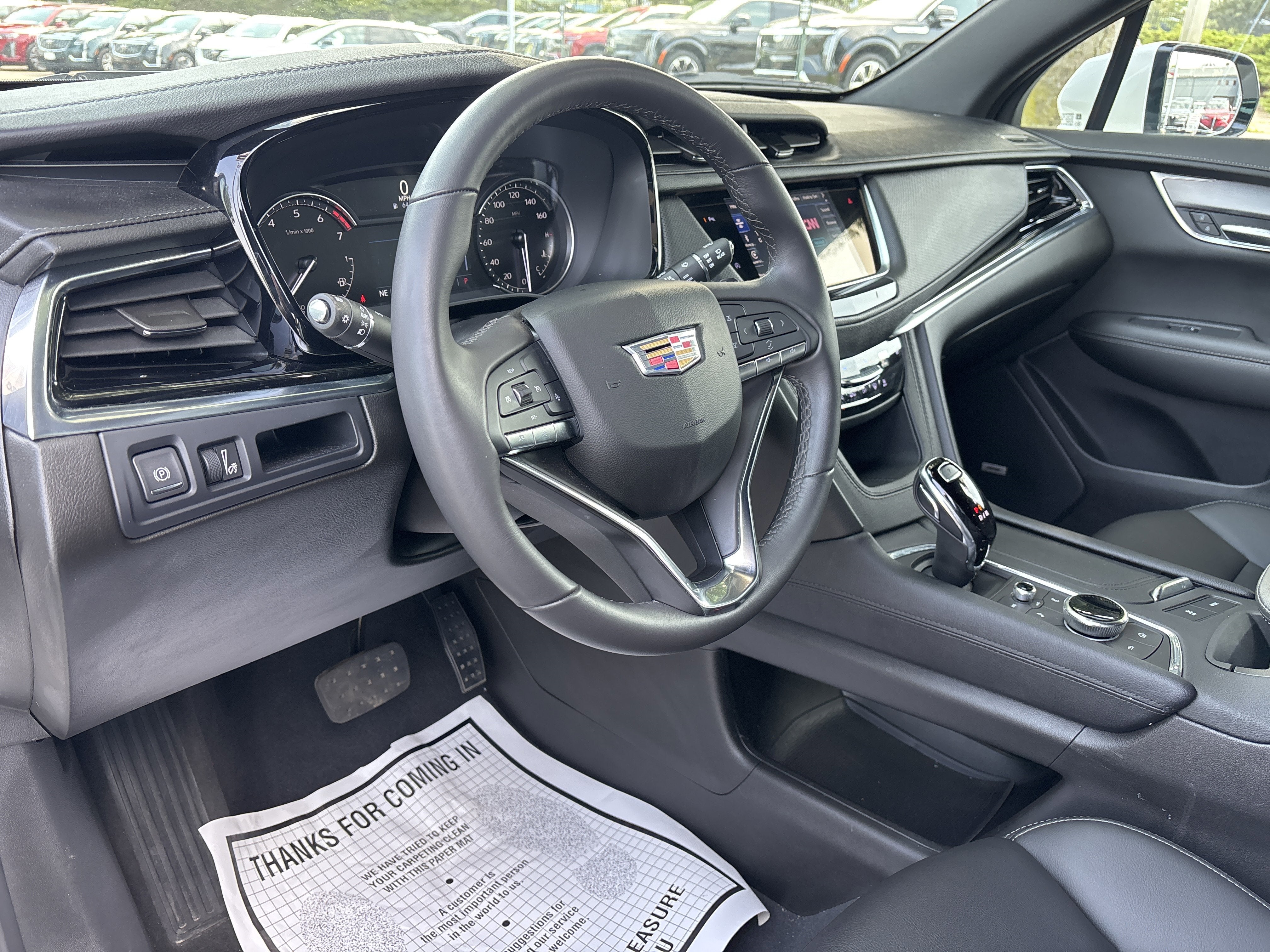 2024 Cadillac XT6 Luxury