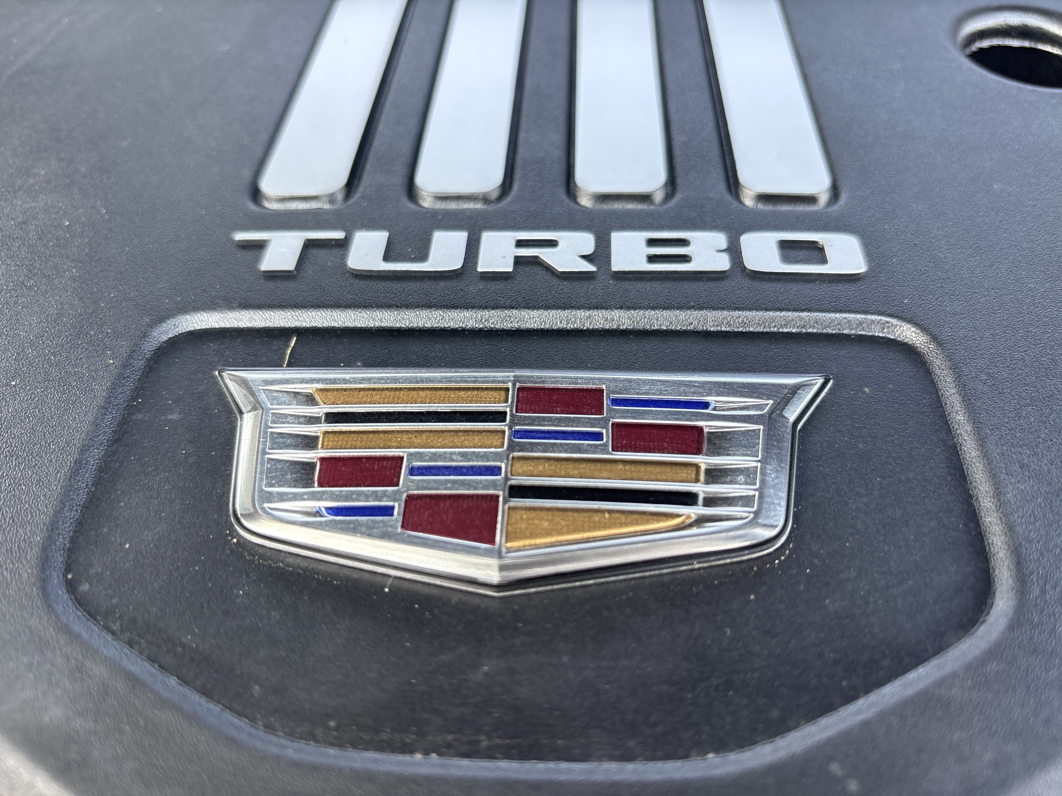 2024 Cadillac XT6 Luxury