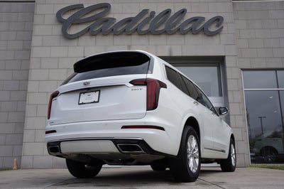 2024 Cadillac XT6 Luxury