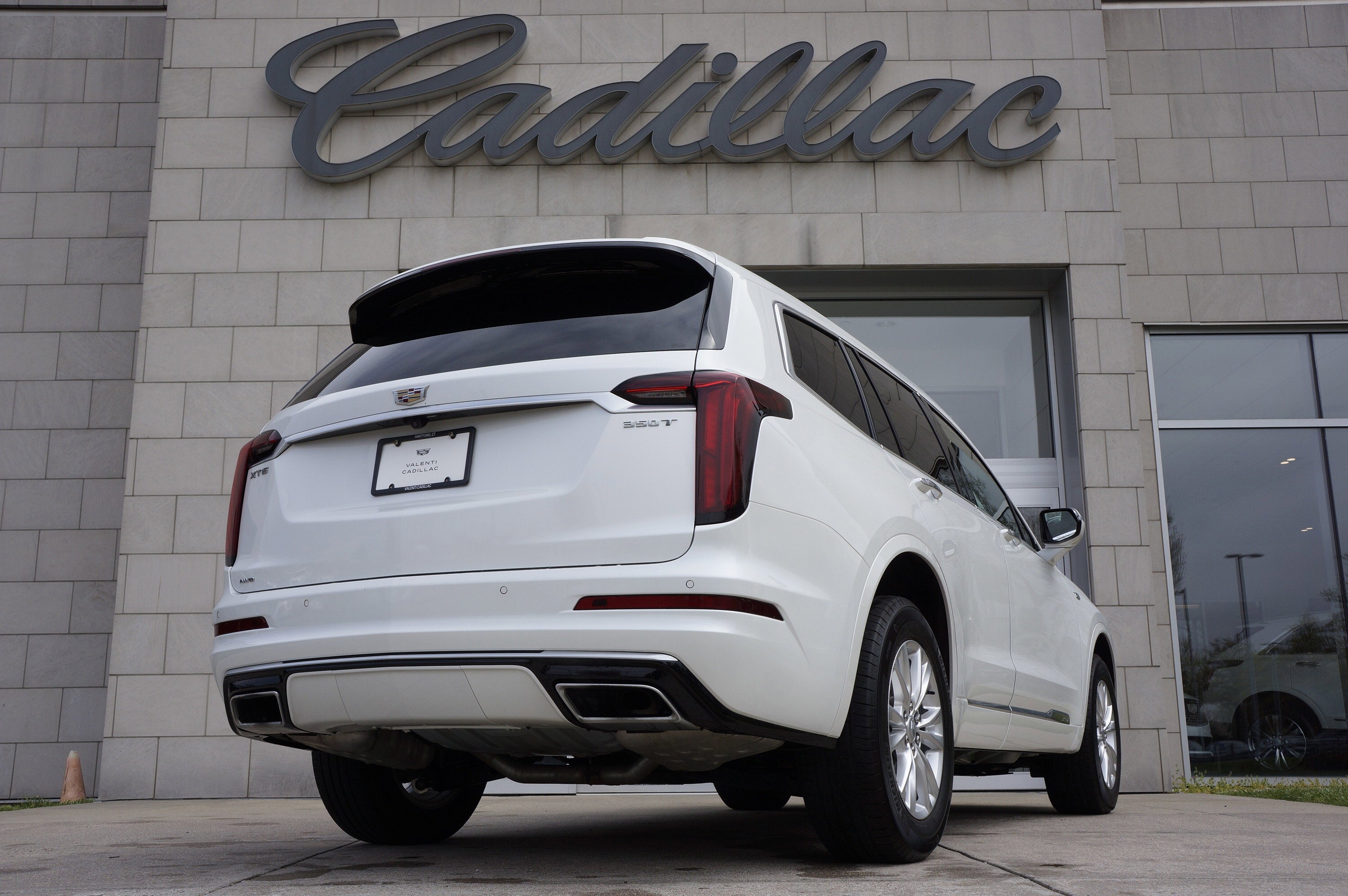 2024 Cadillac XT6 Luxury