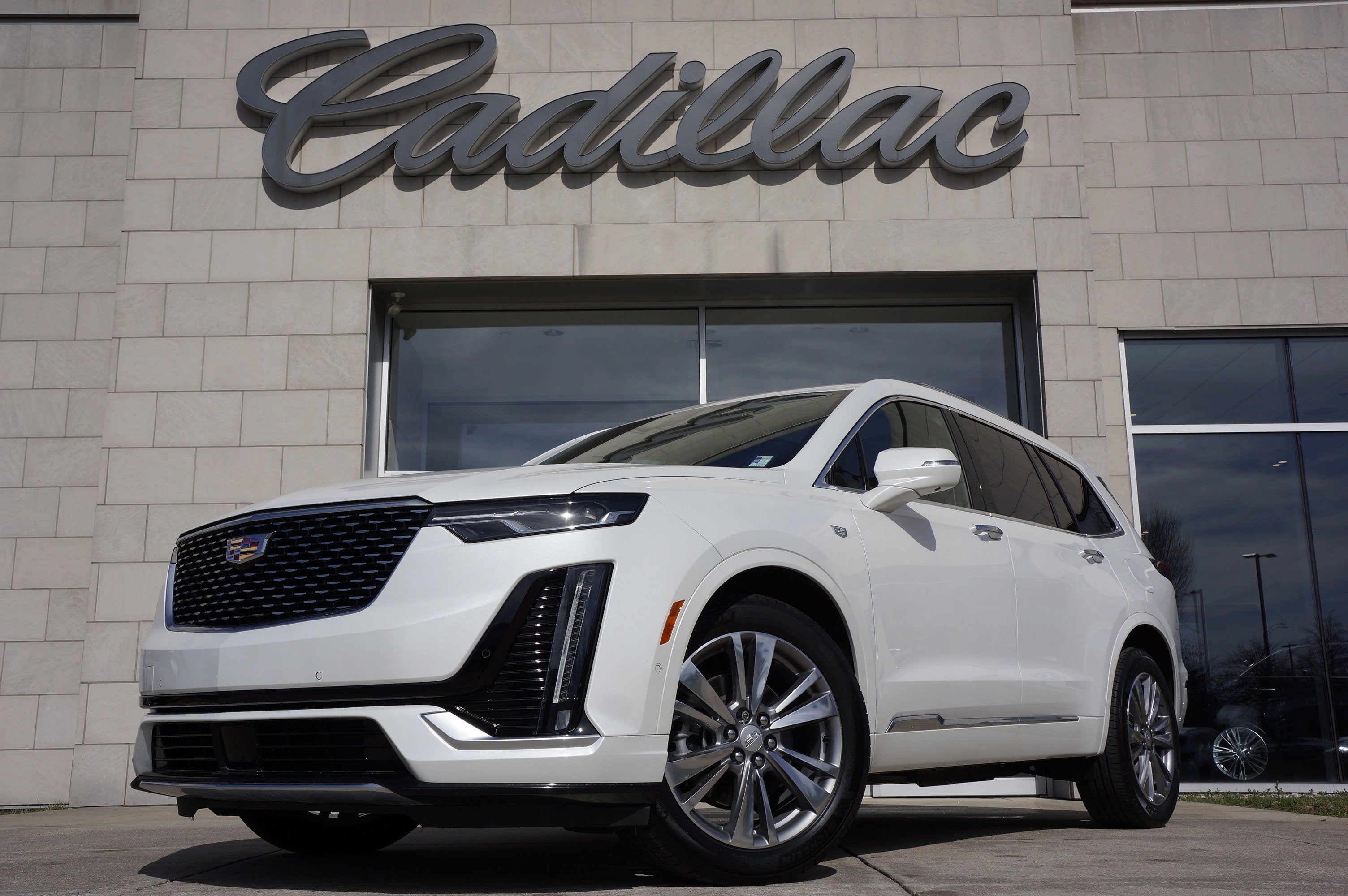 2023 Cadillac XT6 Premium Luxury