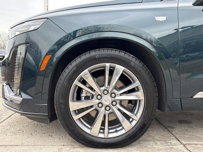 2025 Cadillac XT6 Premium Luxury