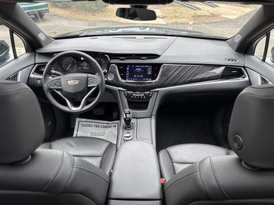 2025 Cadillac XT6 Premium Luxury