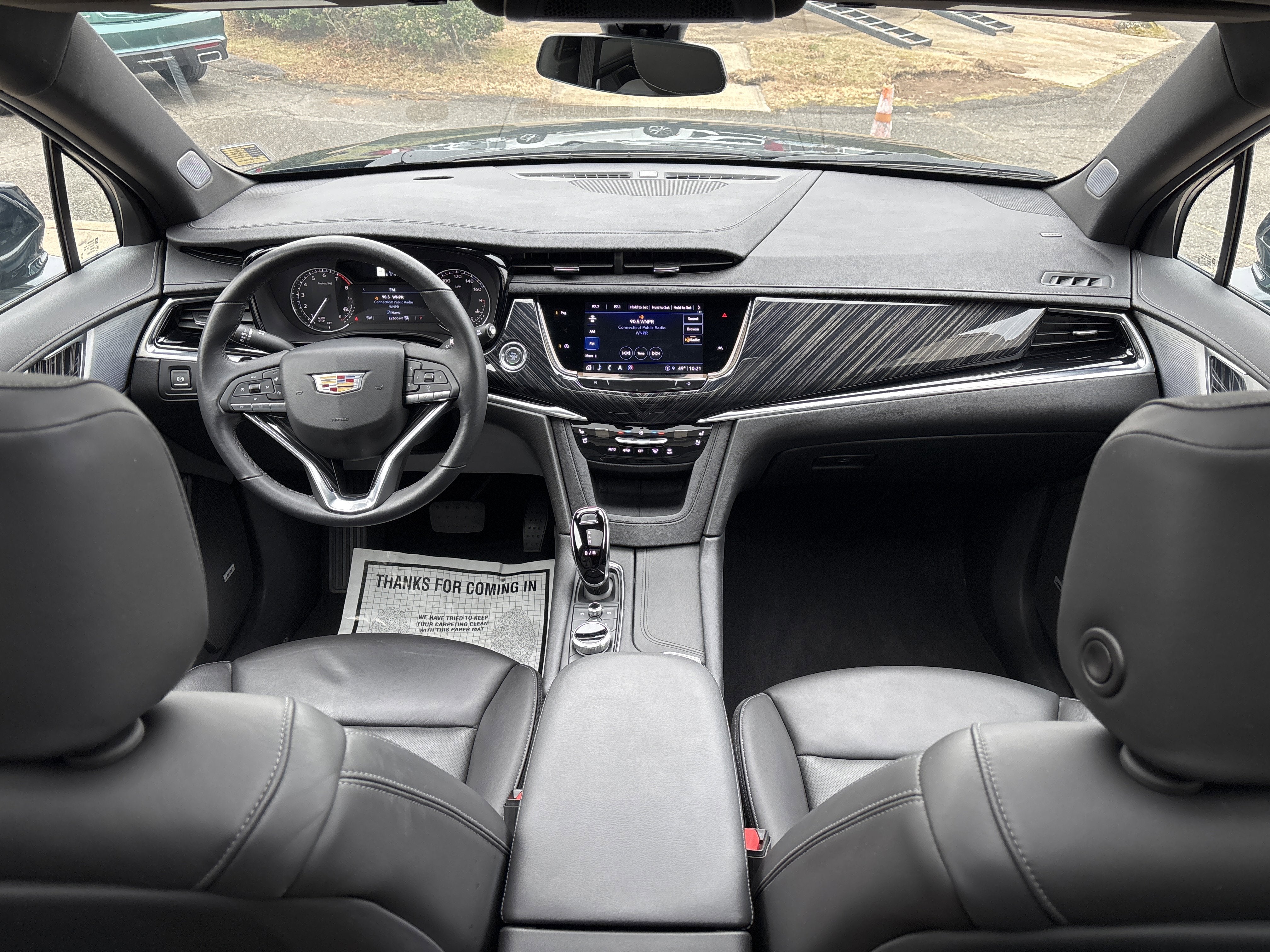 2025 Cadillac XT6 Premium Luxury
