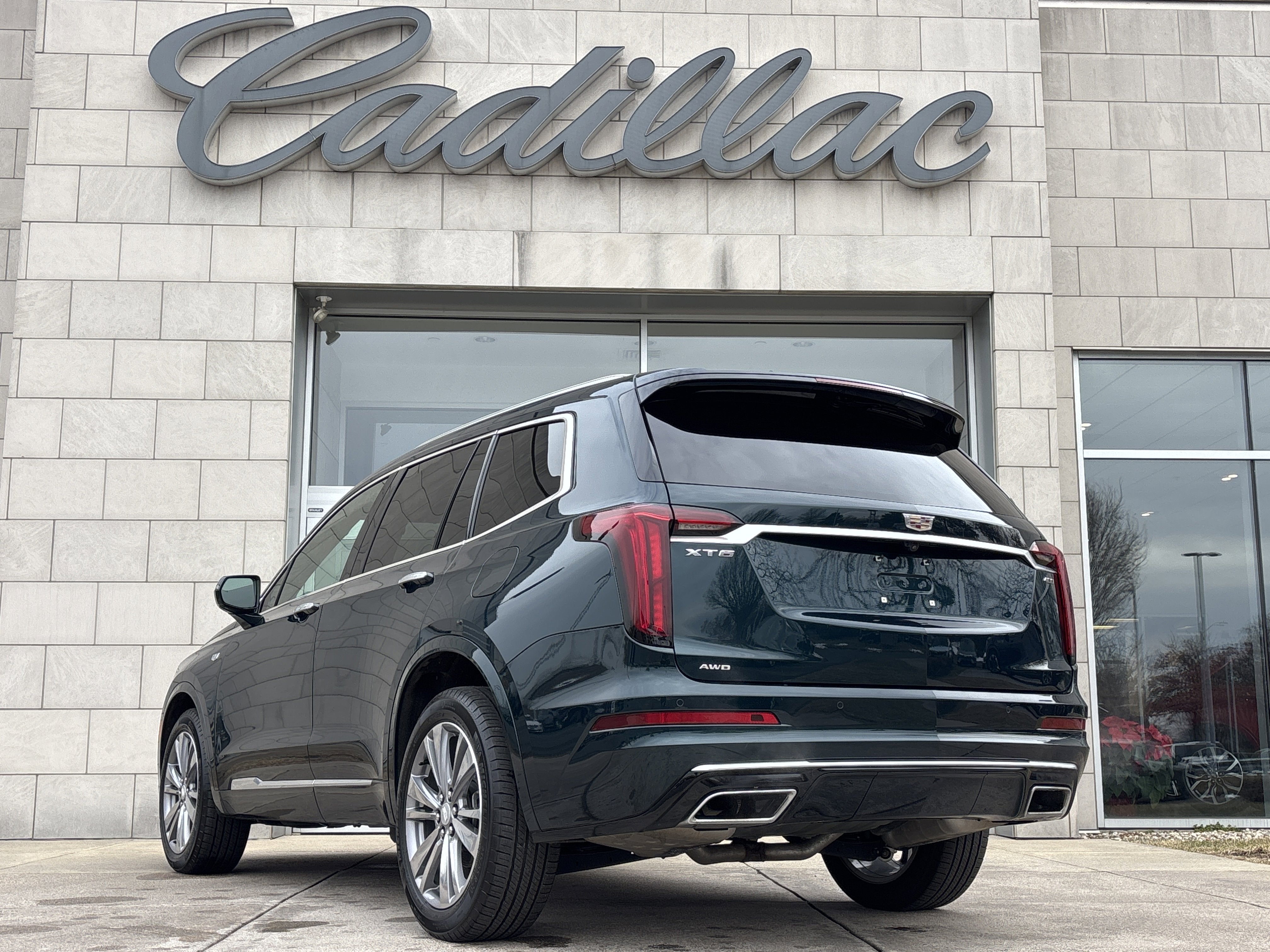 2025 Cadillac XT6 Premium Luxury