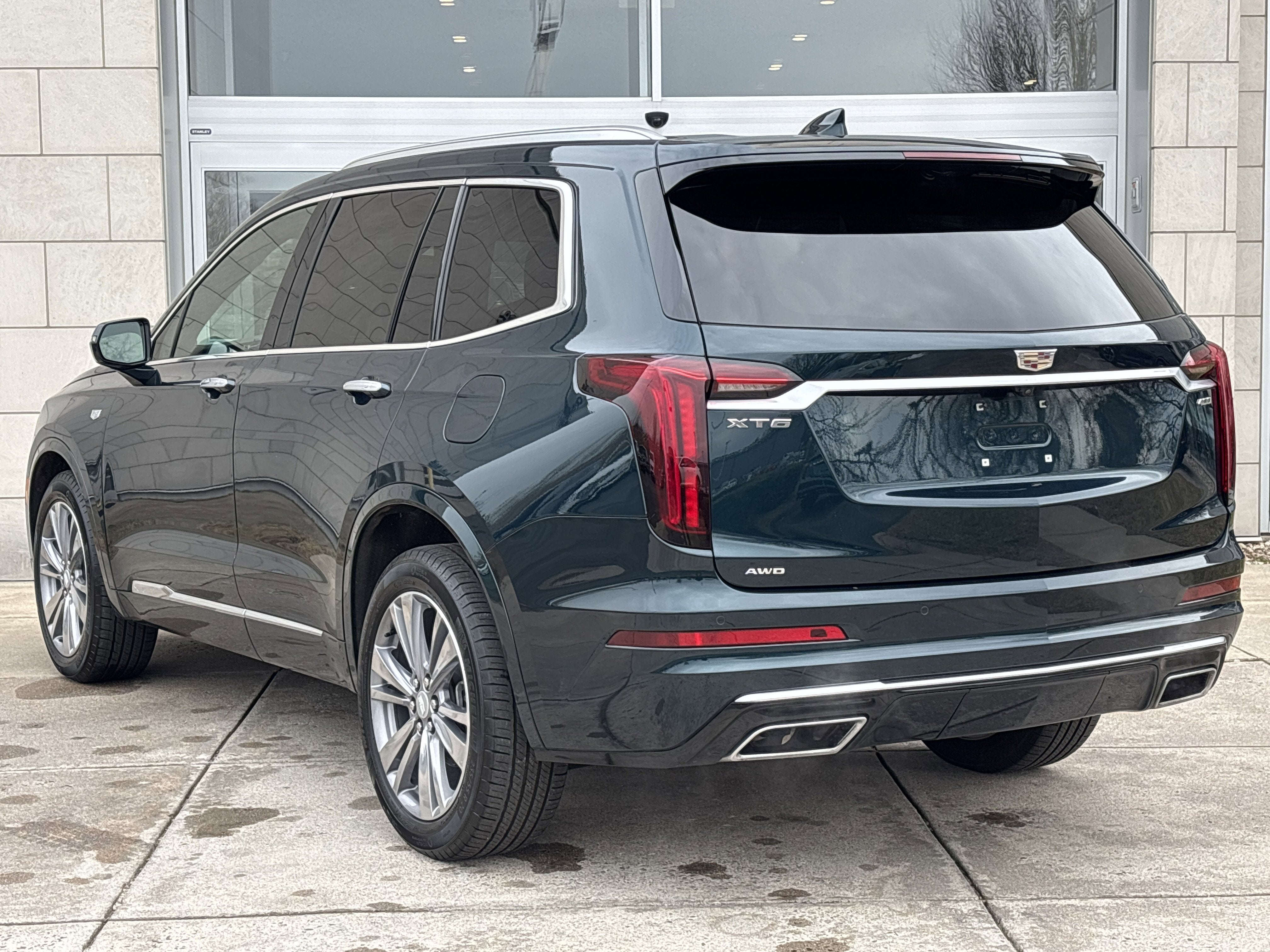 2025 Cadillac XT6 Premium Luxury
