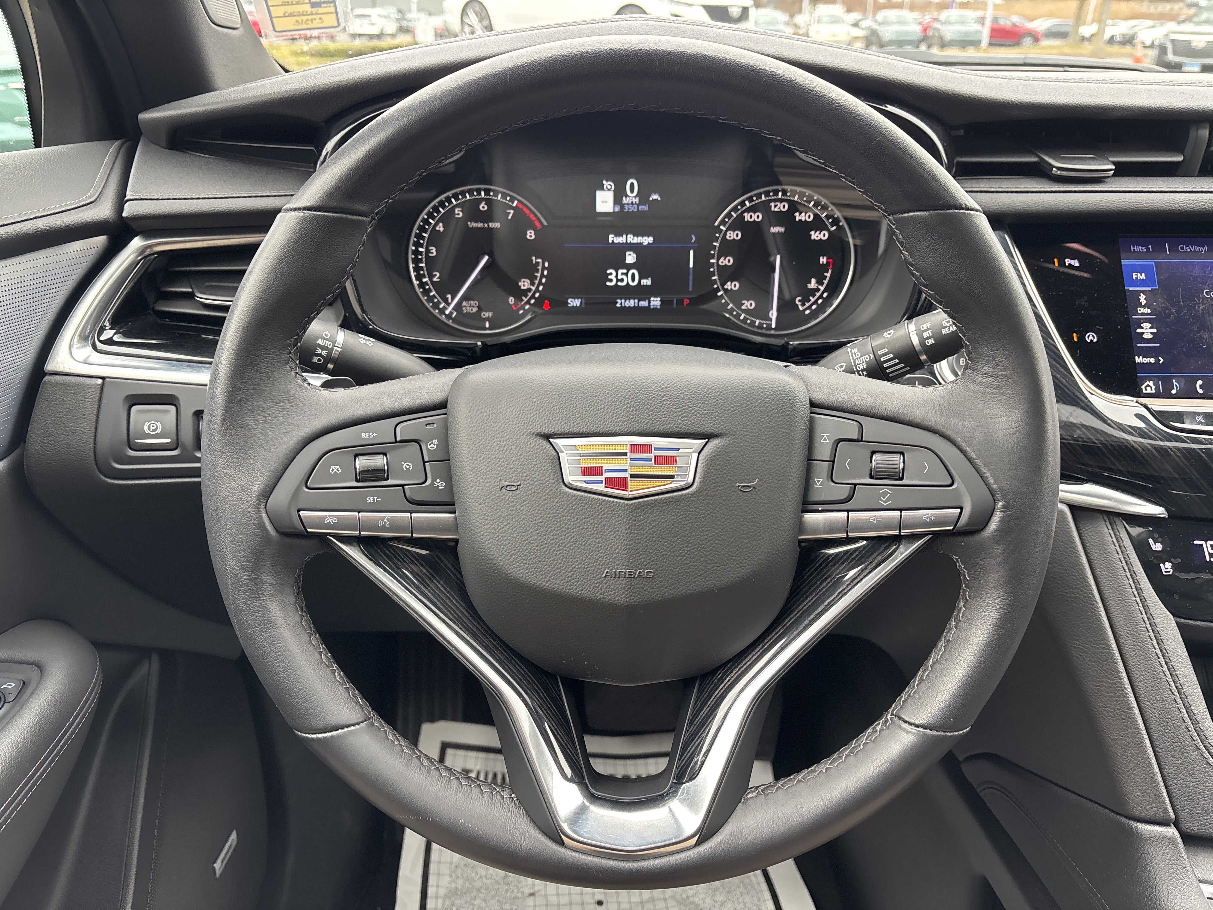 2025 Cadillac XT6 Premium Luxury